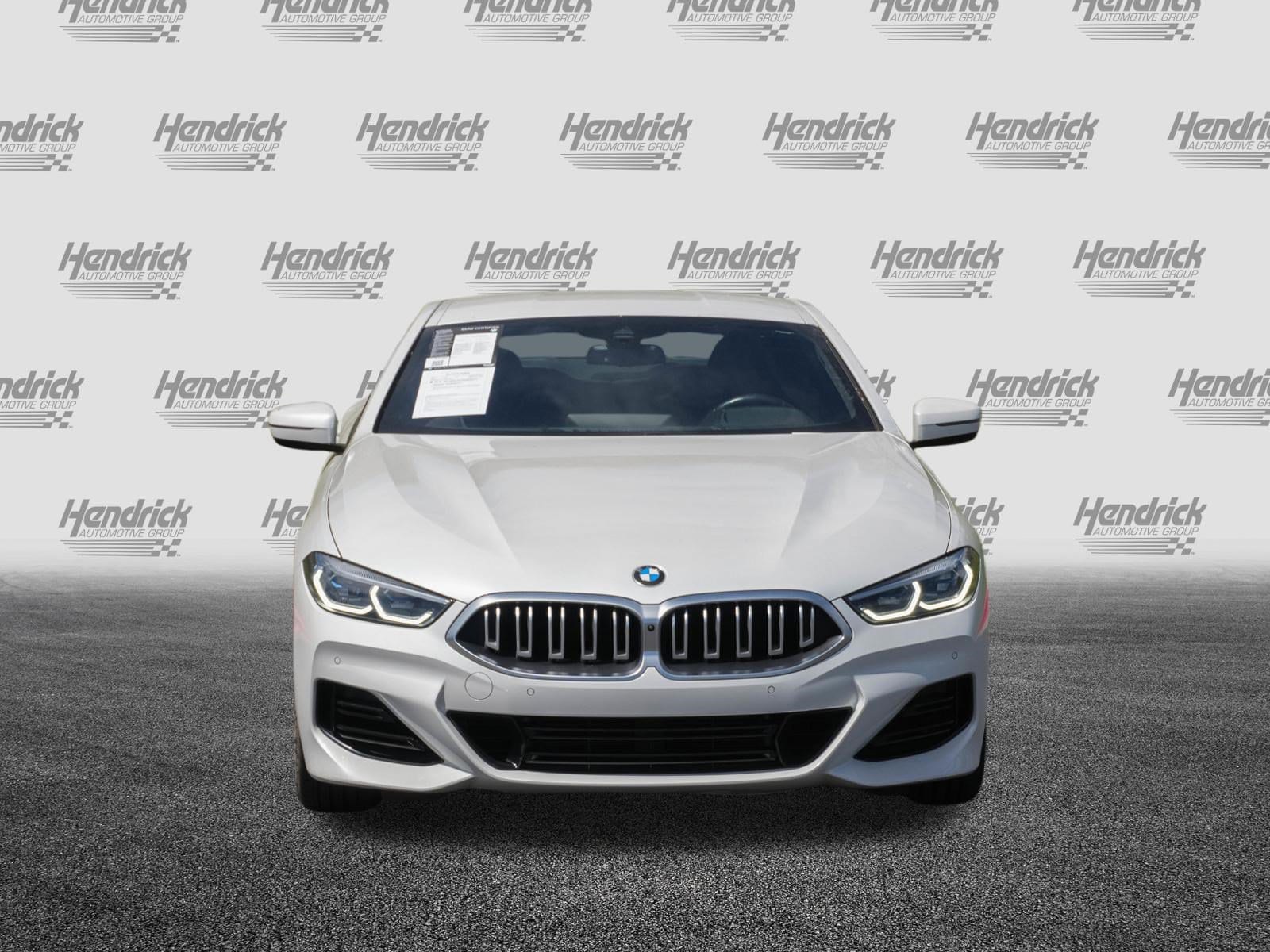 2023 BMW 8 Series 840i photo 2