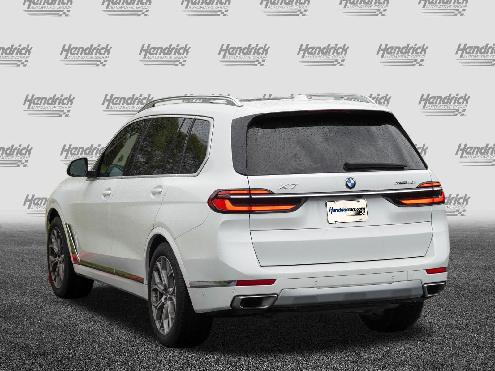 2025 BMW X7 xDrive40i photo 6