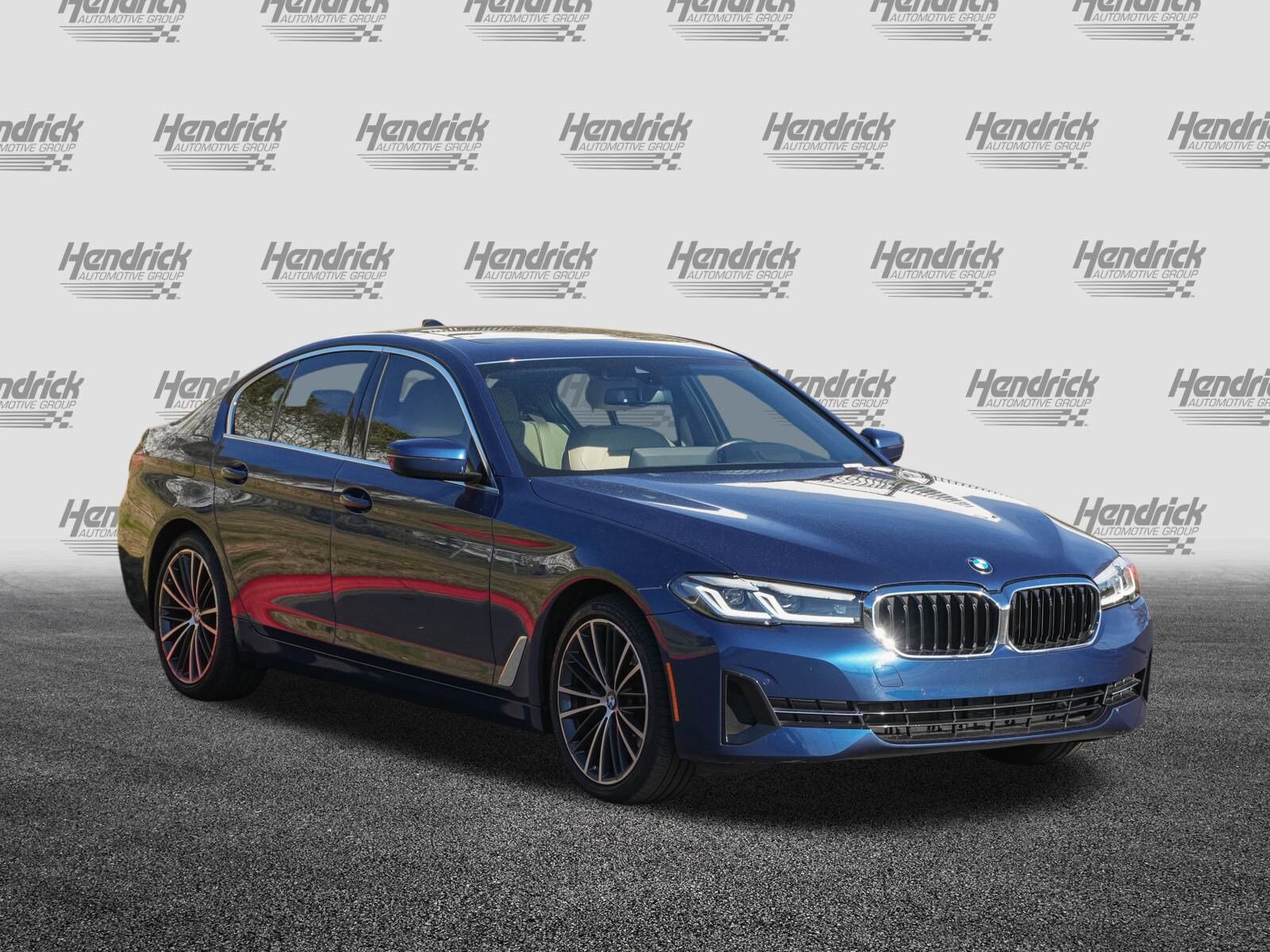 2023 Bmw 530i 5-Series photo 2