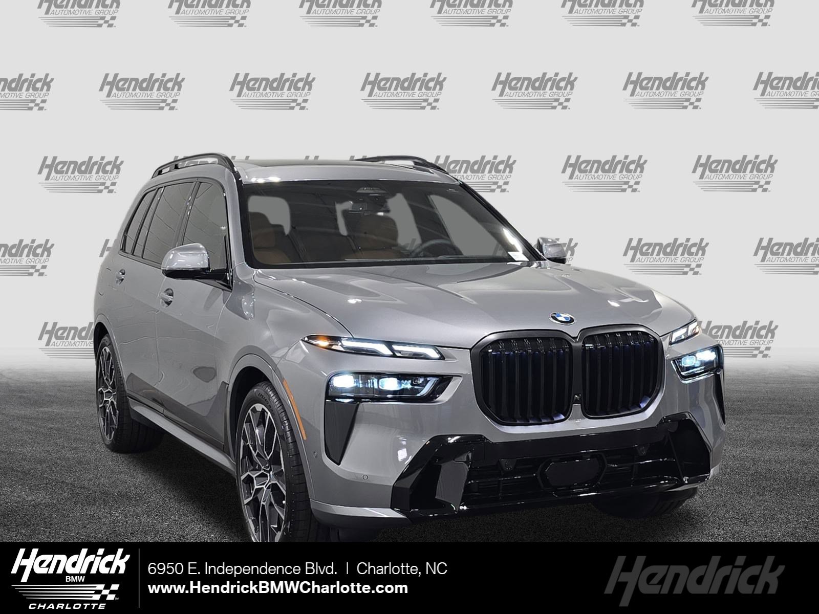 2026 BMW X7 40i's photo