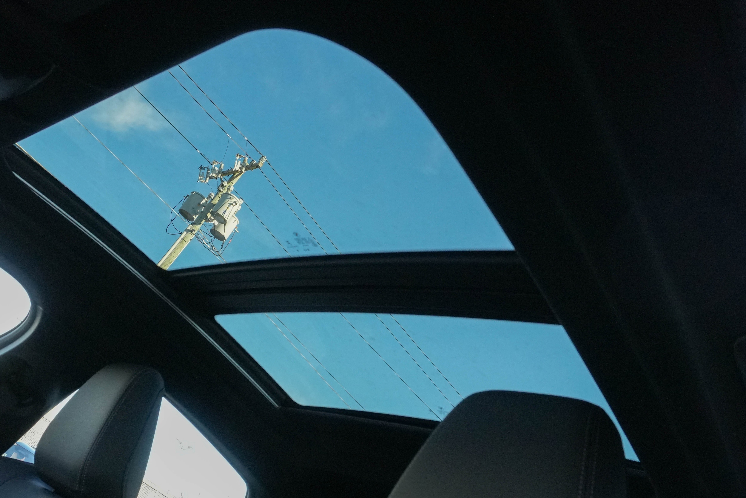 2025 BMW 2 Series 228 xDrive Gran Coupe photo 4