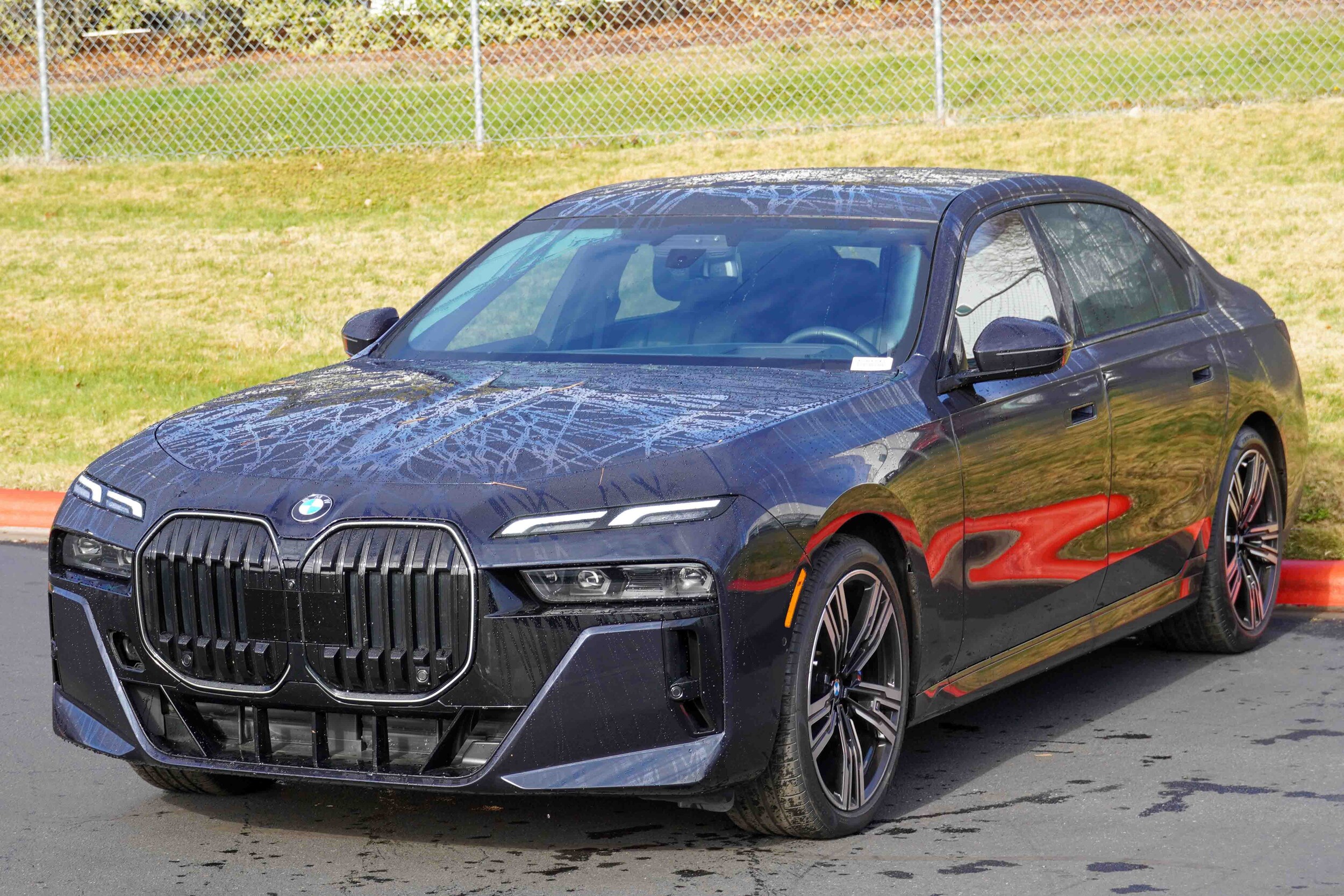 2025 Bmw 740i 7-series photo 3