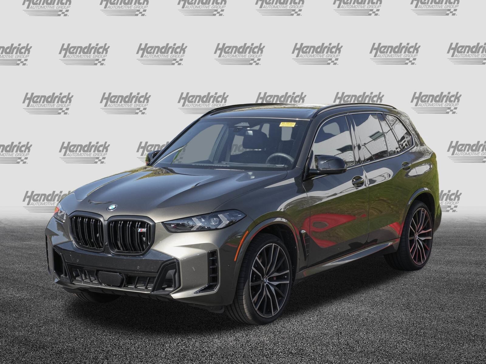 2025 Bmw X5 M60i photo 3