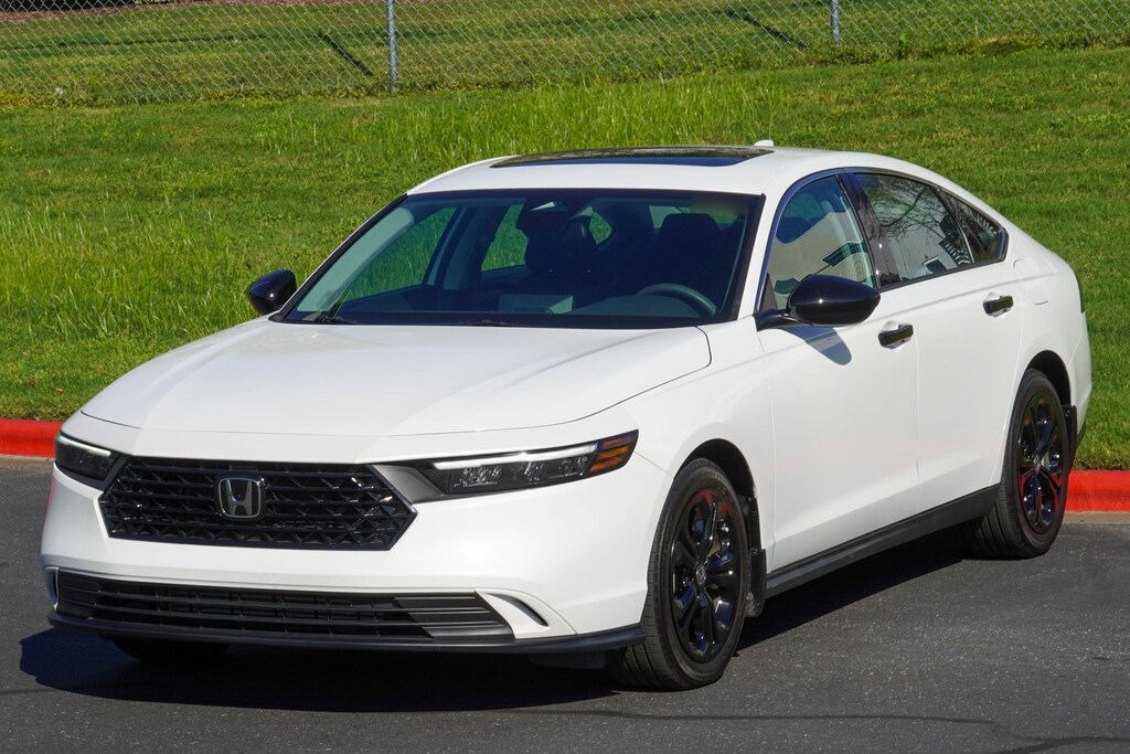 Used 2024 Honda Accord EX Sedan