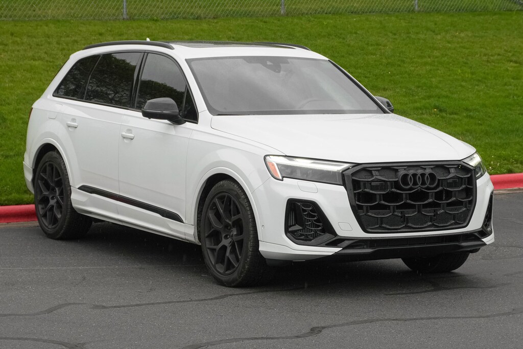 Used 2025 Audi SQ7 Premium Plus SUV