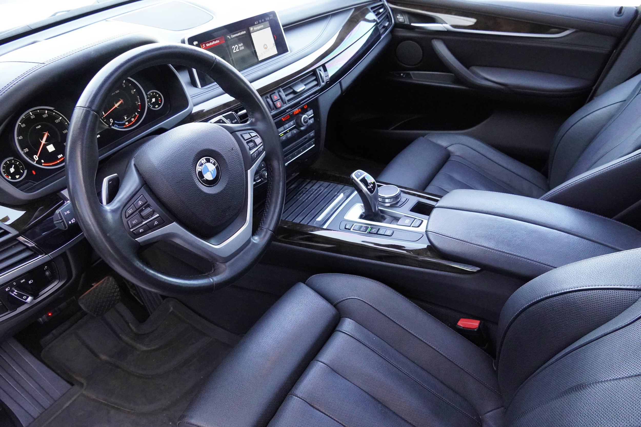 2018 BMW X5 xDrive50i photo 3