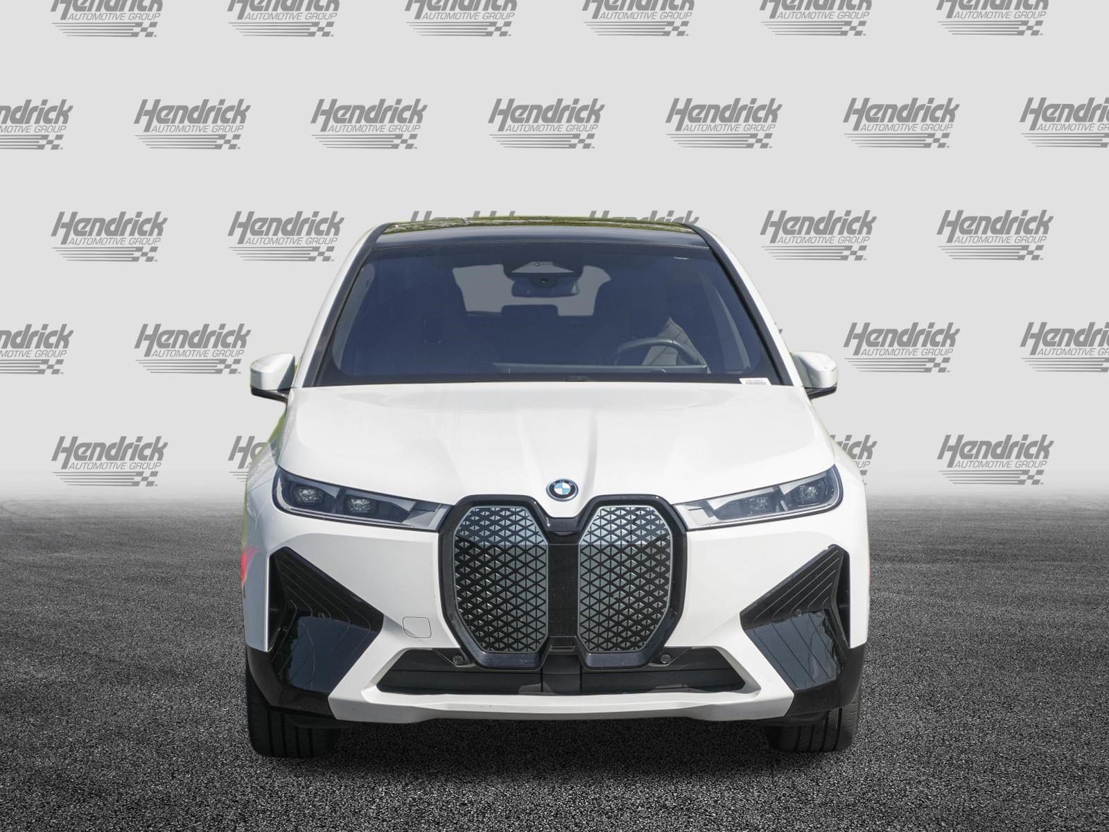 2023 BMW iX xDrive50 photo 2