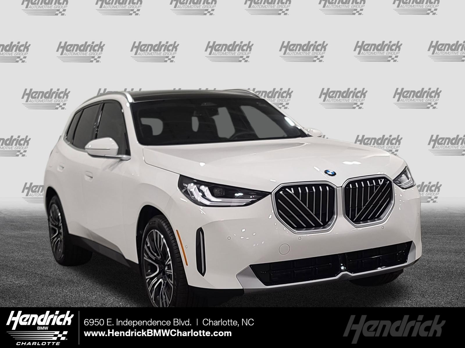 2026 BMW X3 30 XDRIVE's photo