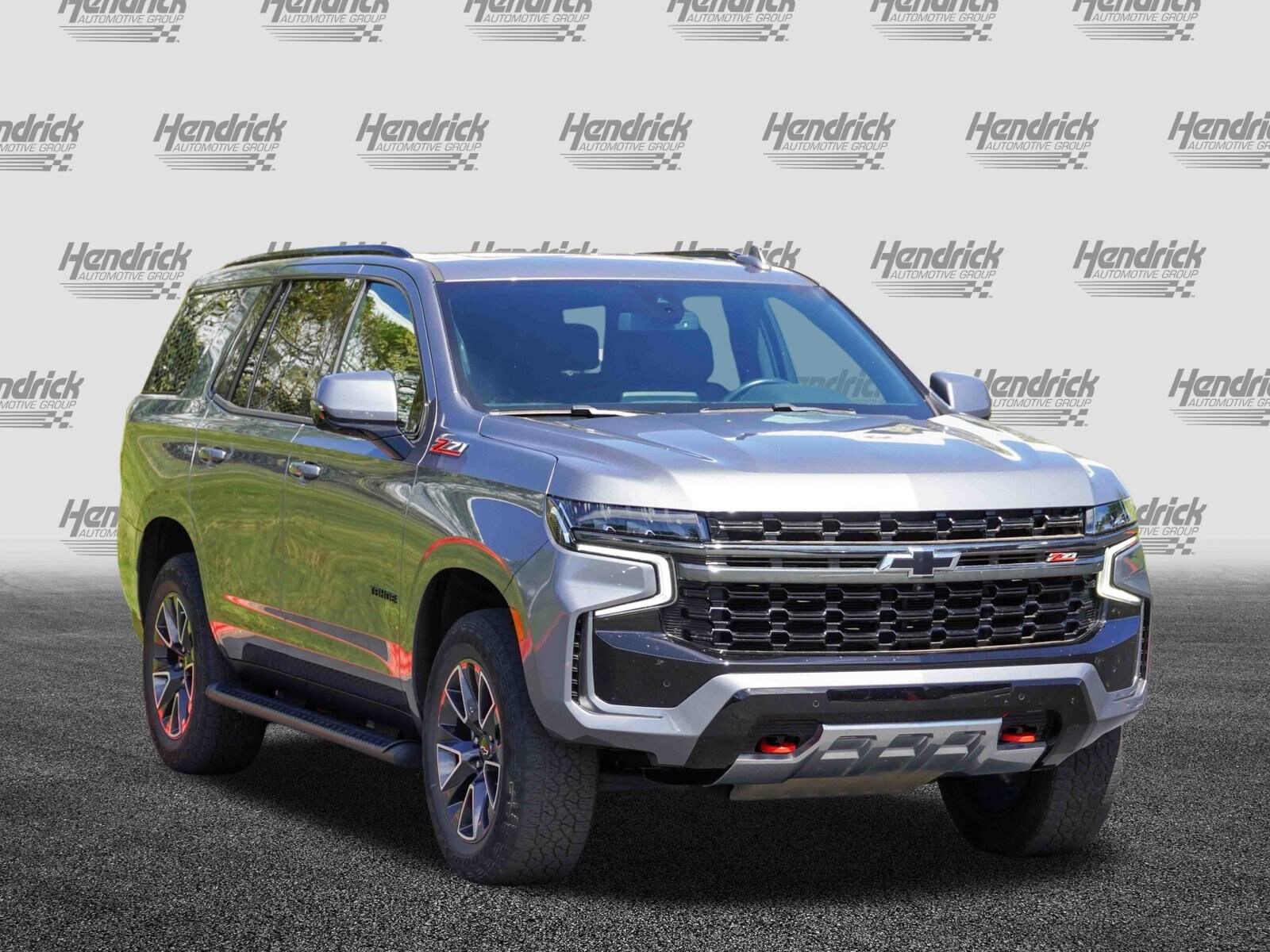 2021 Chevrolet Tahoe Z71 photo 2