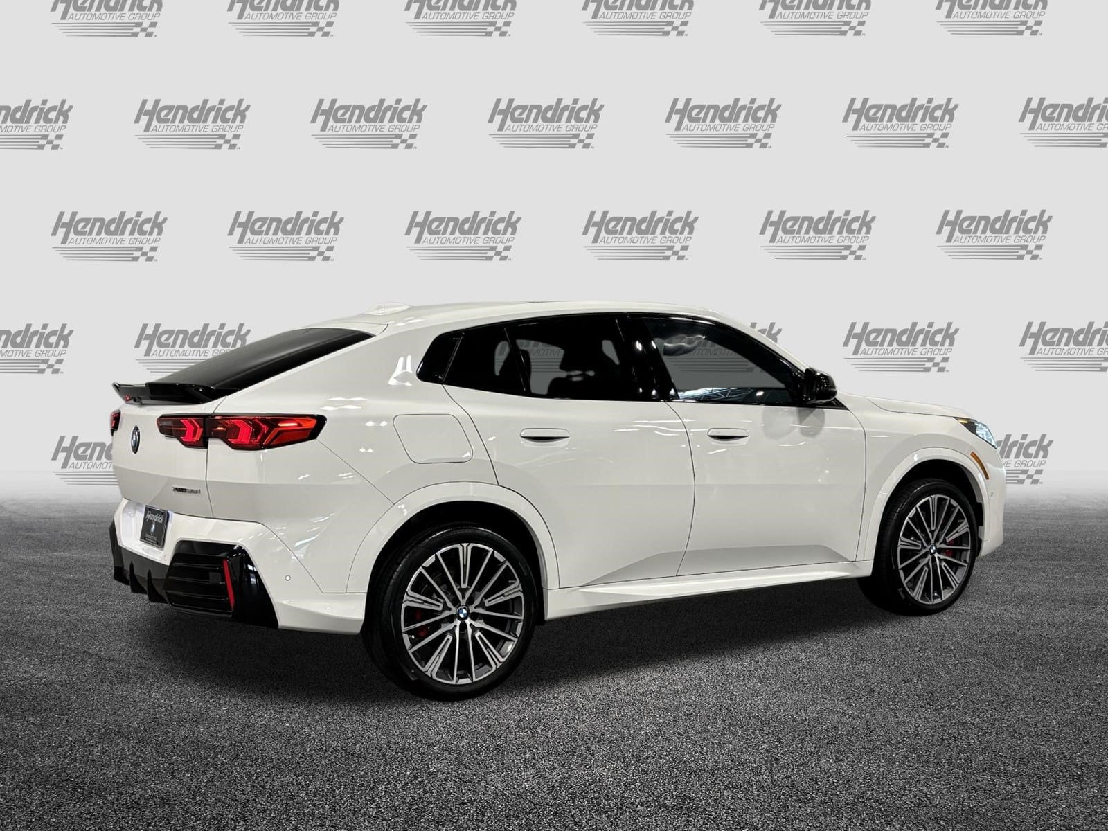 2027 BMW X2 XDrive28i