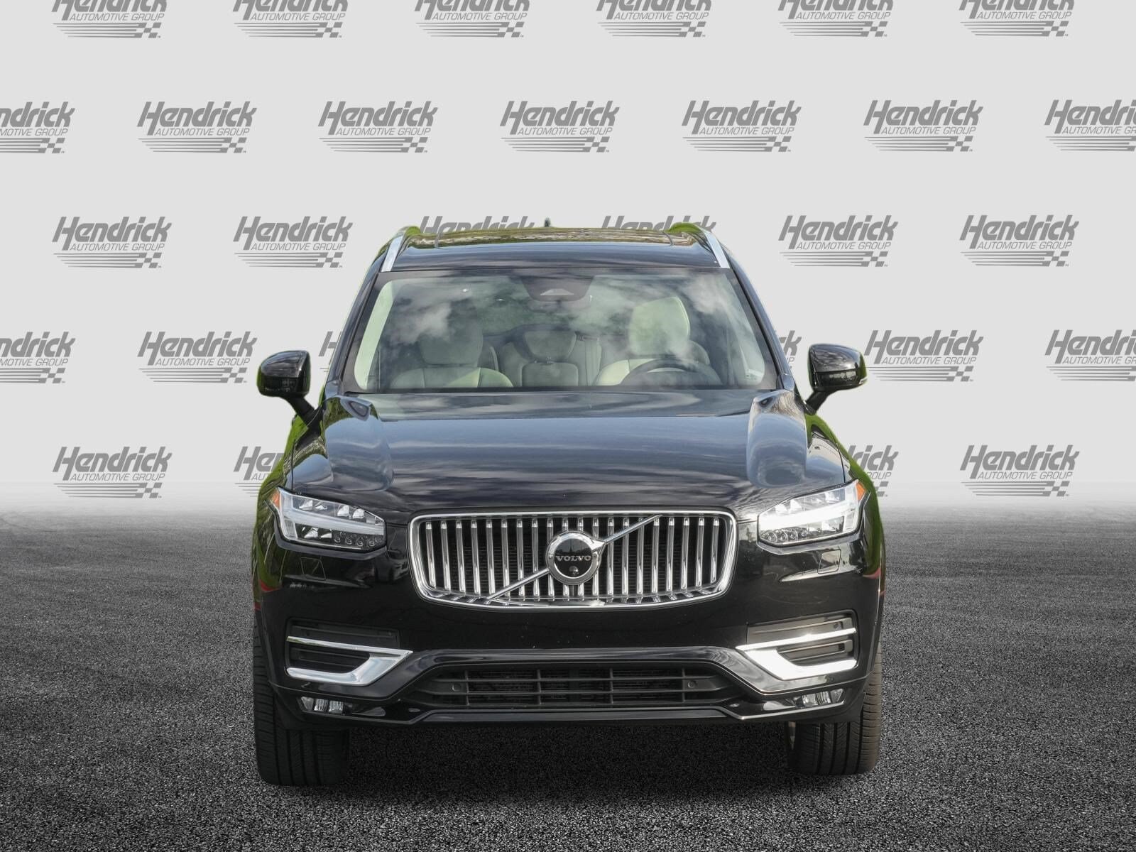 2023 Volvo XC90 Plus