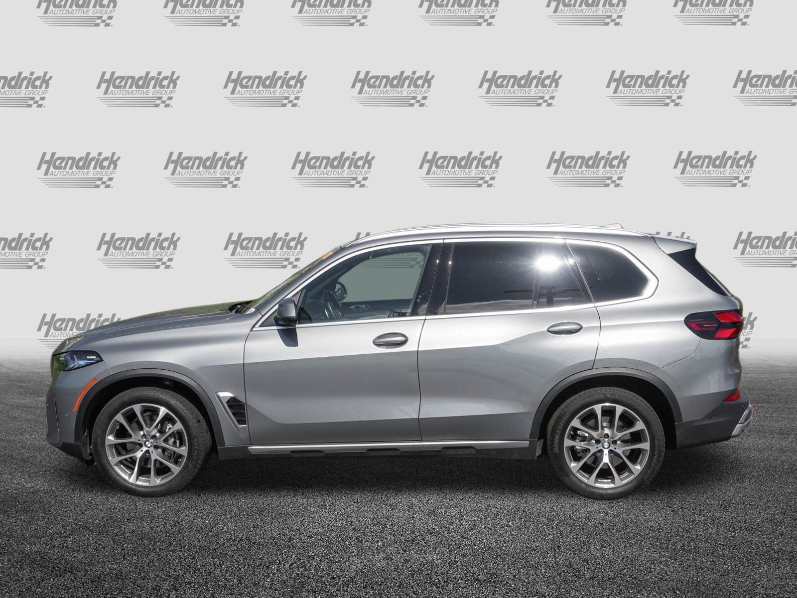 2026 BMW X5 xDrive40i photo 5