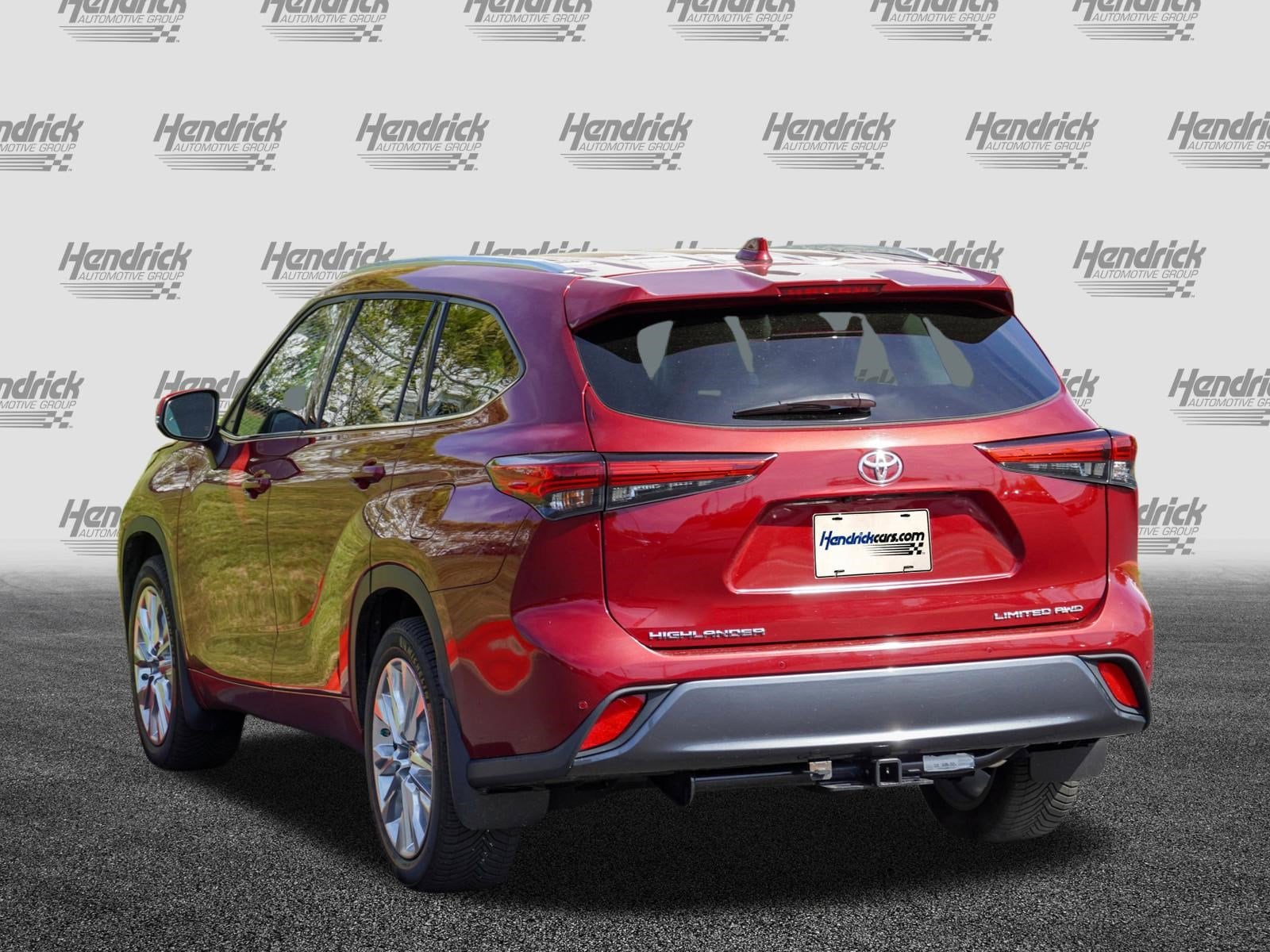 2022 Toyota Highlander Limited photo 4