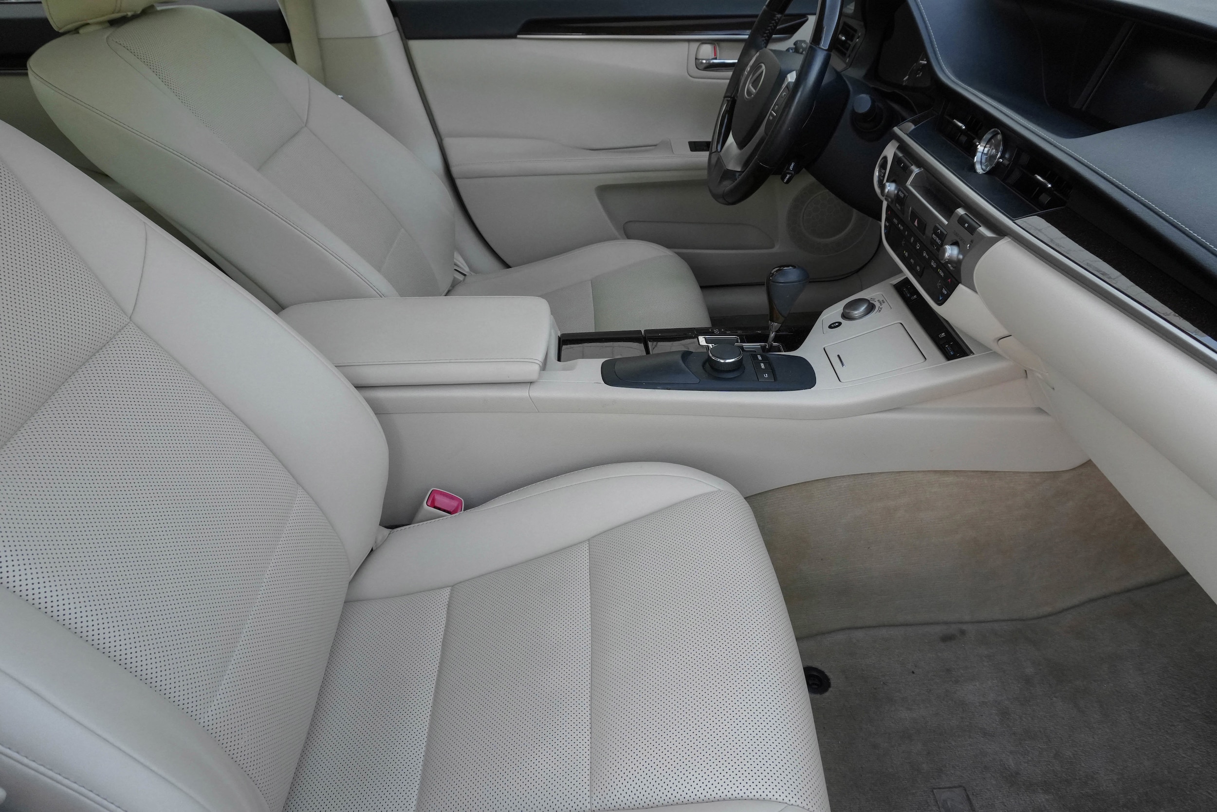 2015 LEXUS ES 350 photo 6