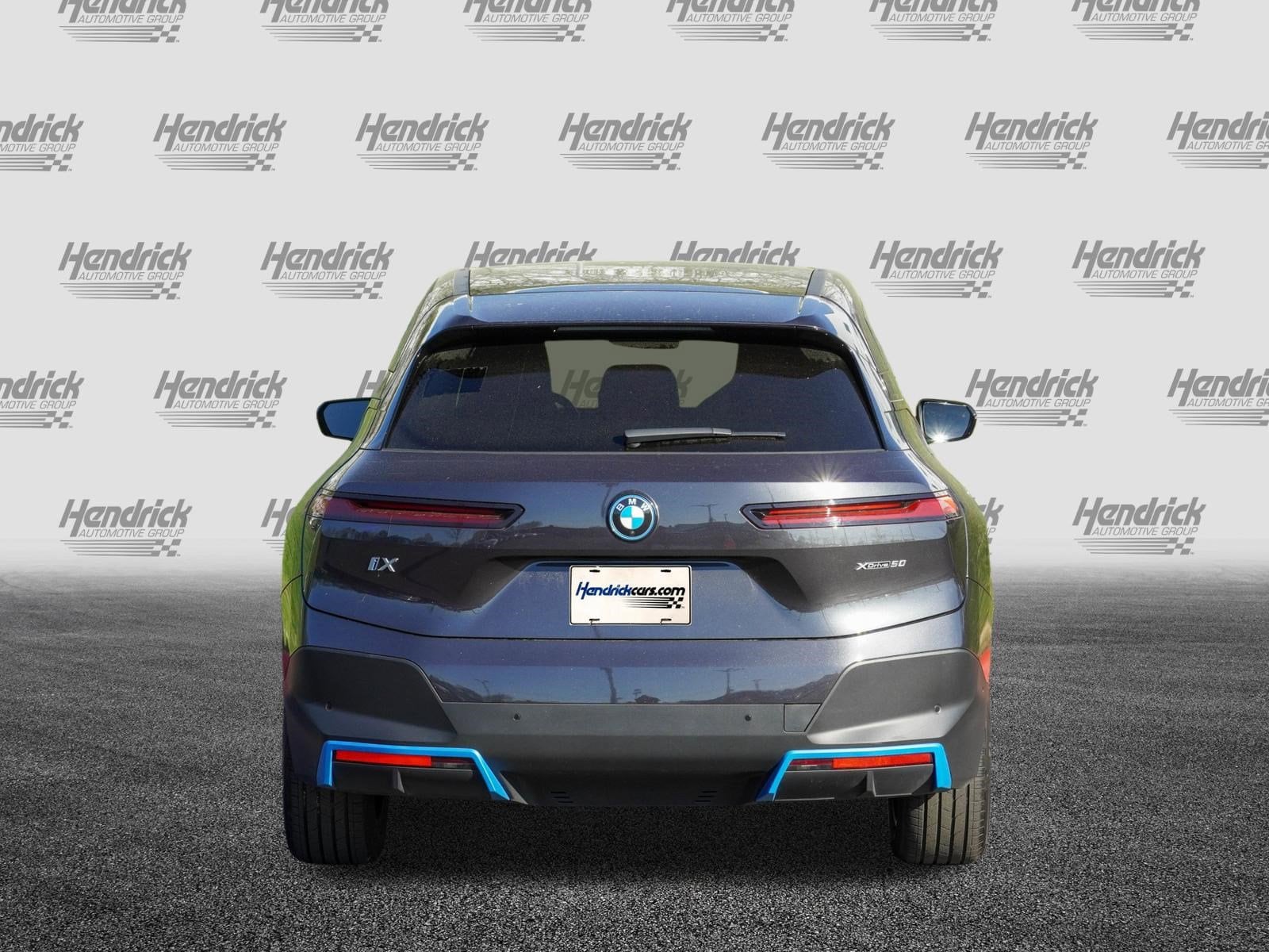 2023 BMW iX xDrive50 photo 6