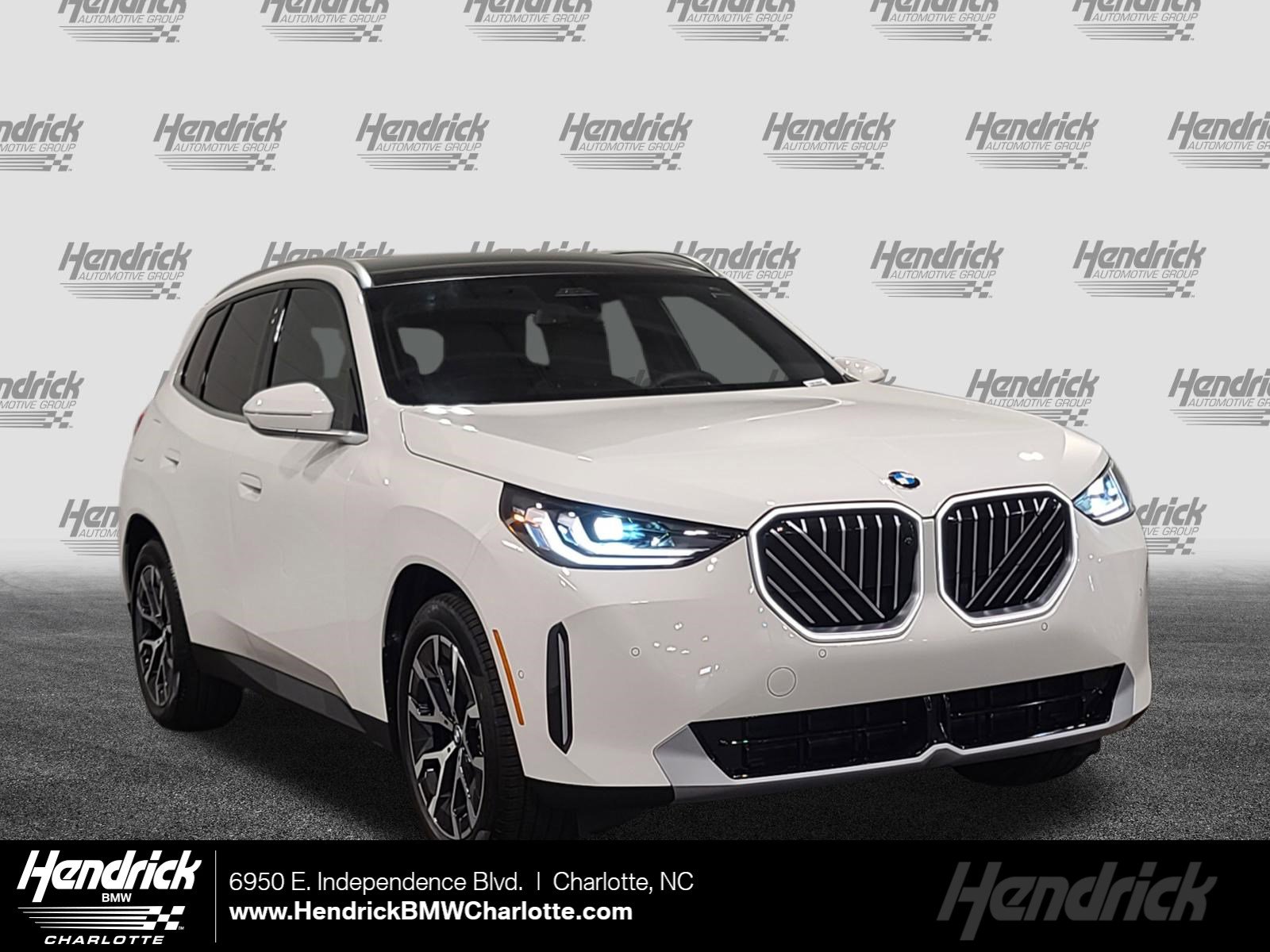 2026 BMW X3 30 XDRIVE's photo