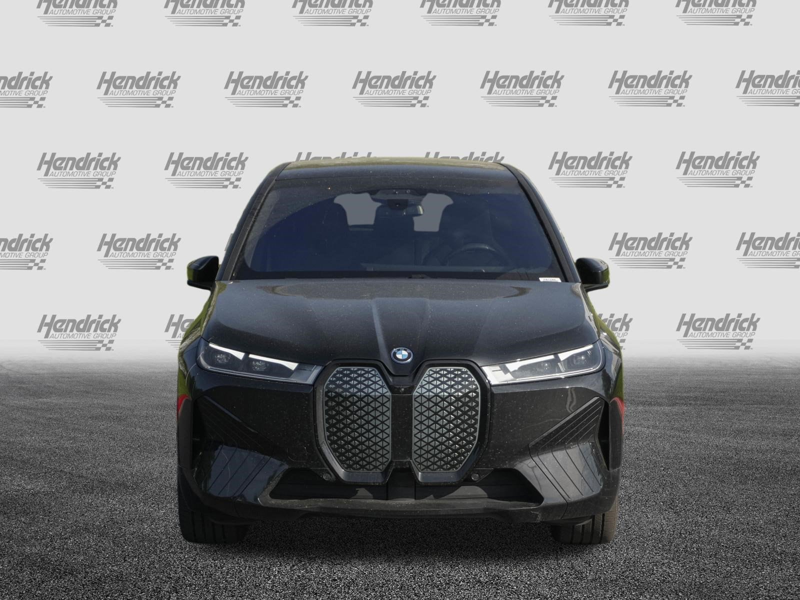 2025 BMW iX xDrive50 photo 2