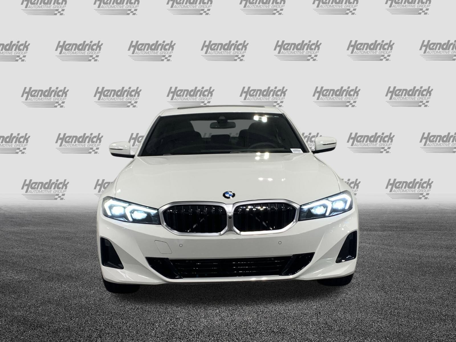 2026 Bmw 330i photo 2