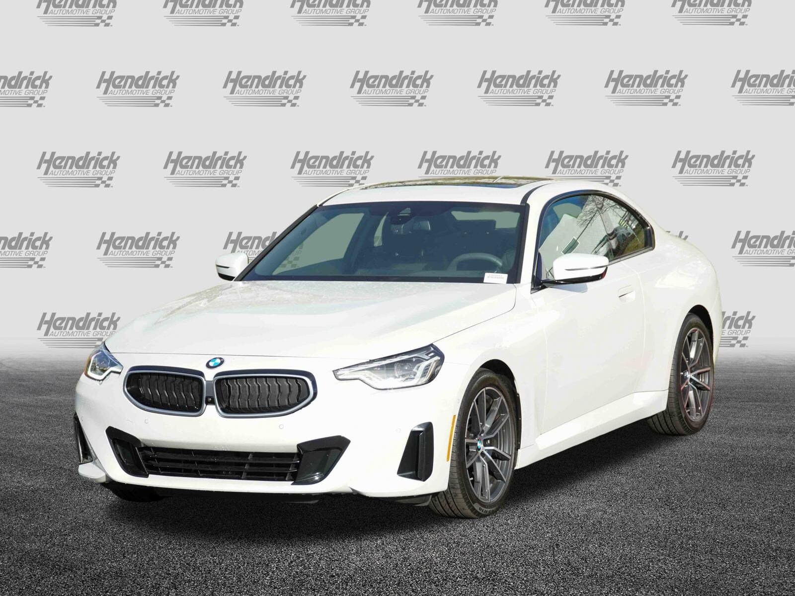 2025 Bmw 230i photo 2