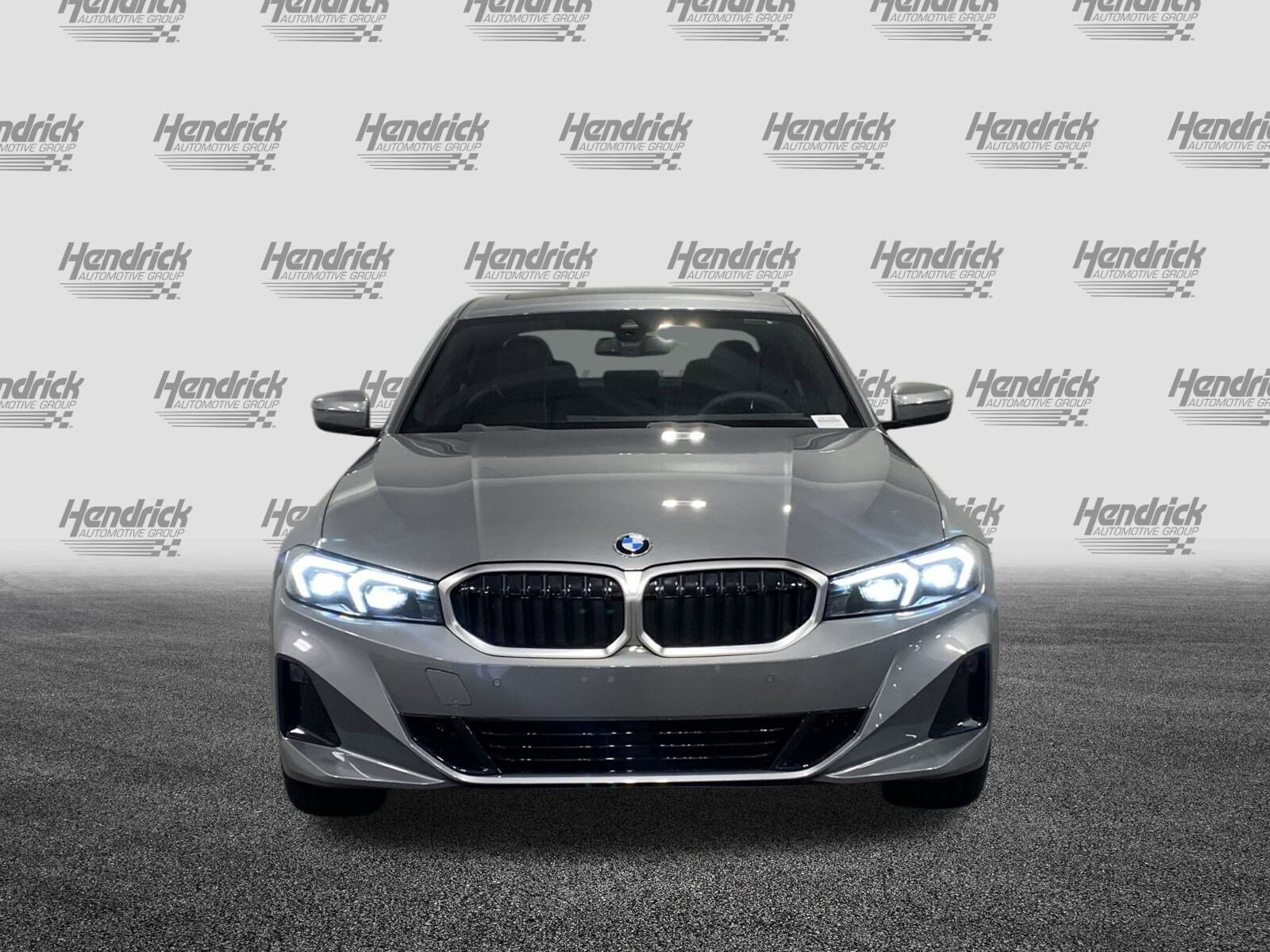 2025 Bmw 330i photo 2