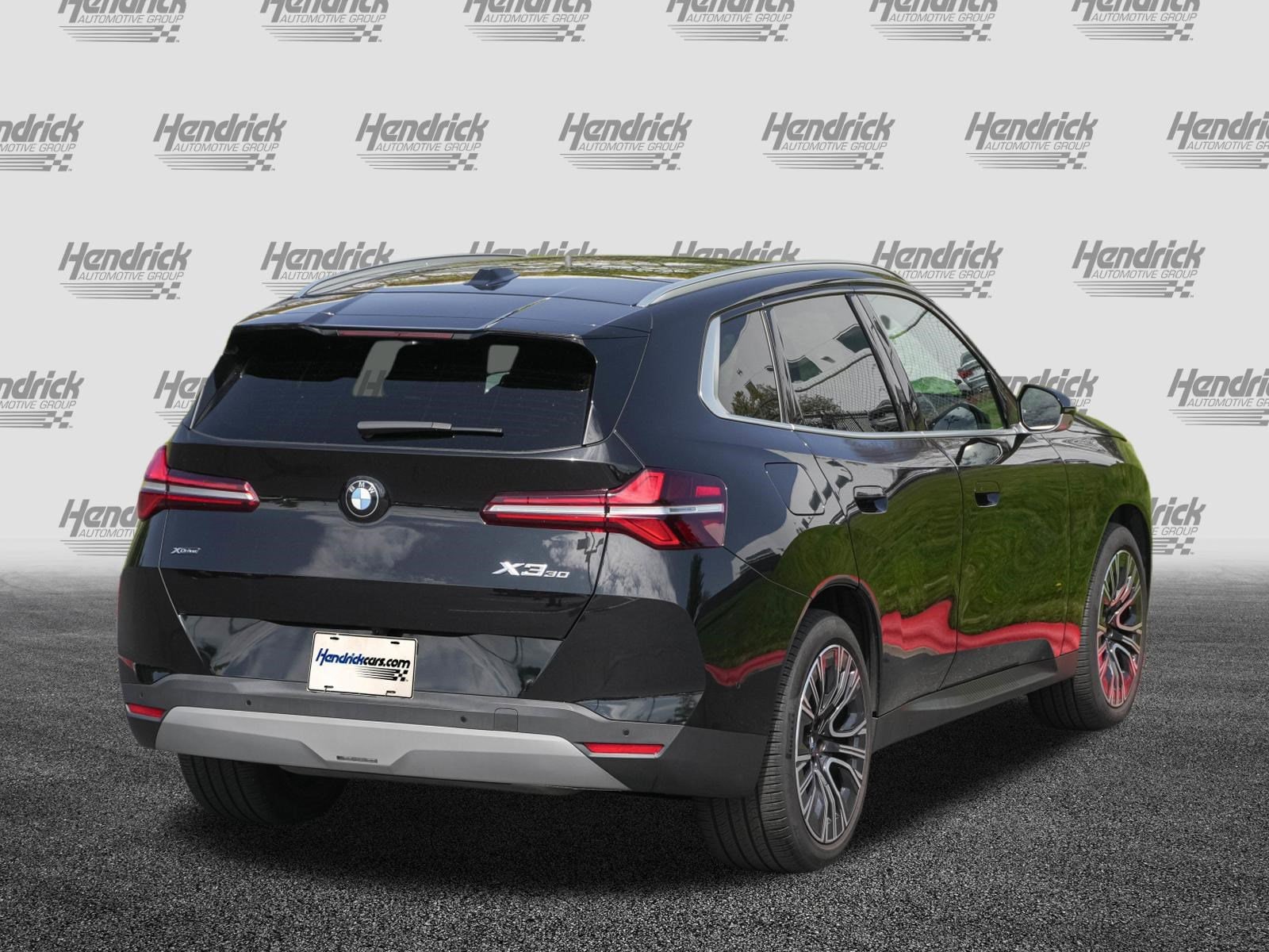 2025 BMW X3 30 xDrive photo 3