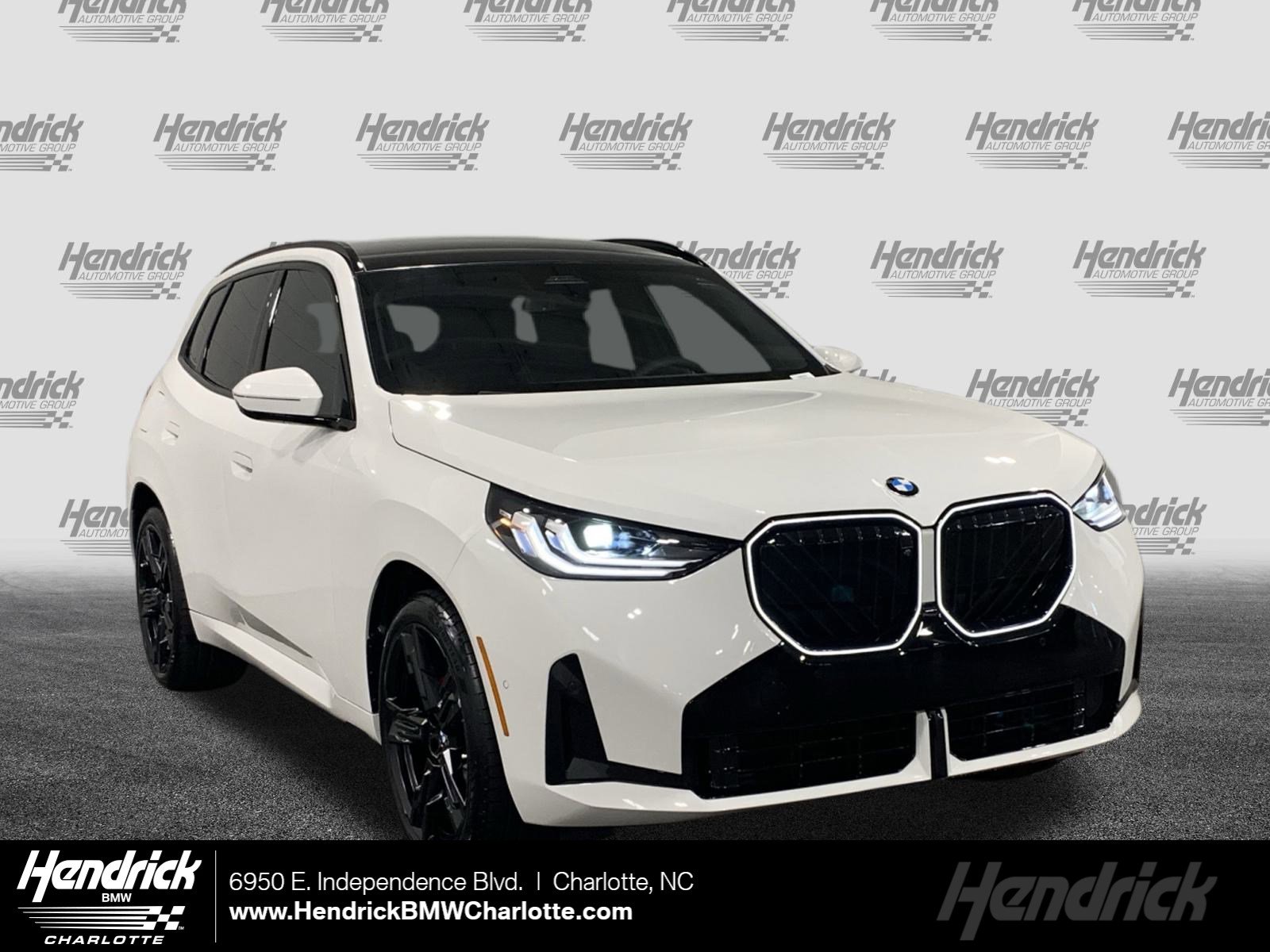 2026 BMW X3 30's photo