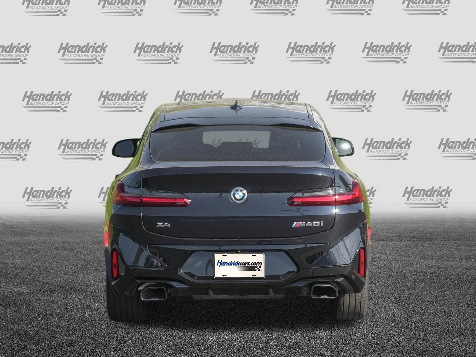 2025 BMW X4 M40i photo 3