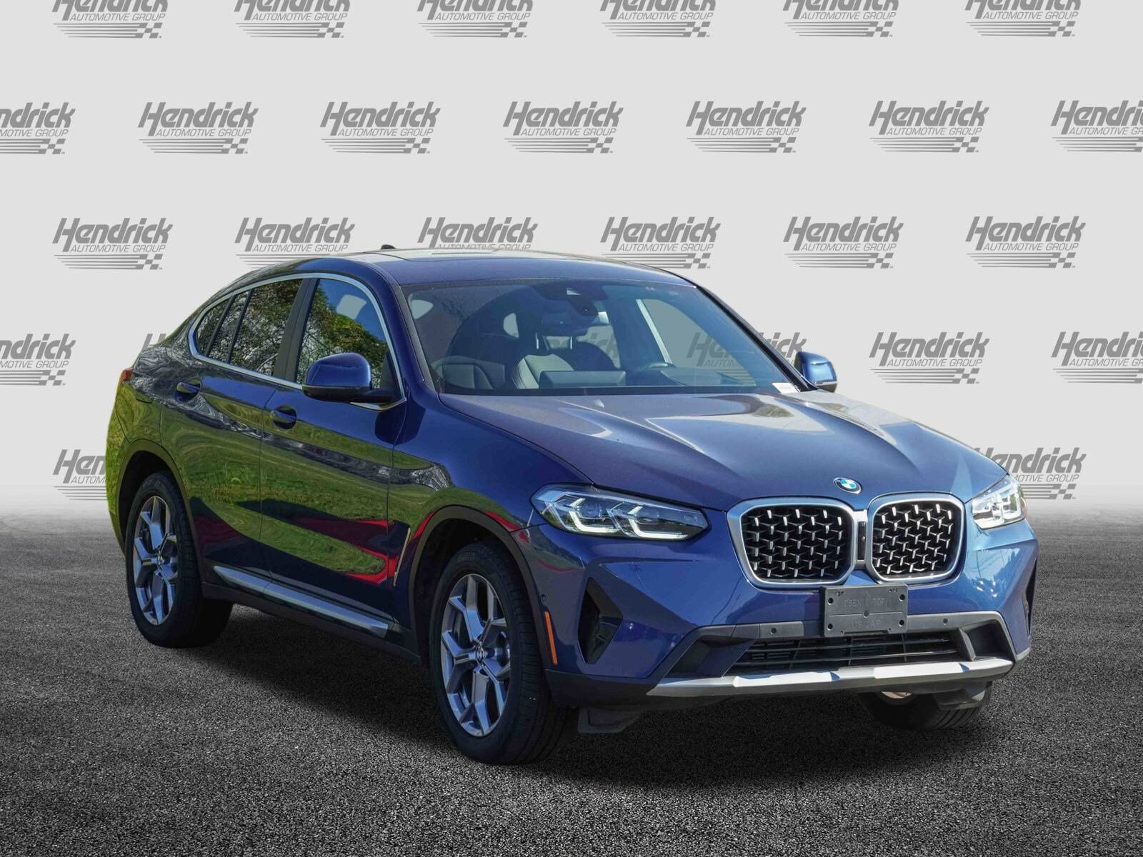 2025 Bmw X4 xDrive30i photo 2
