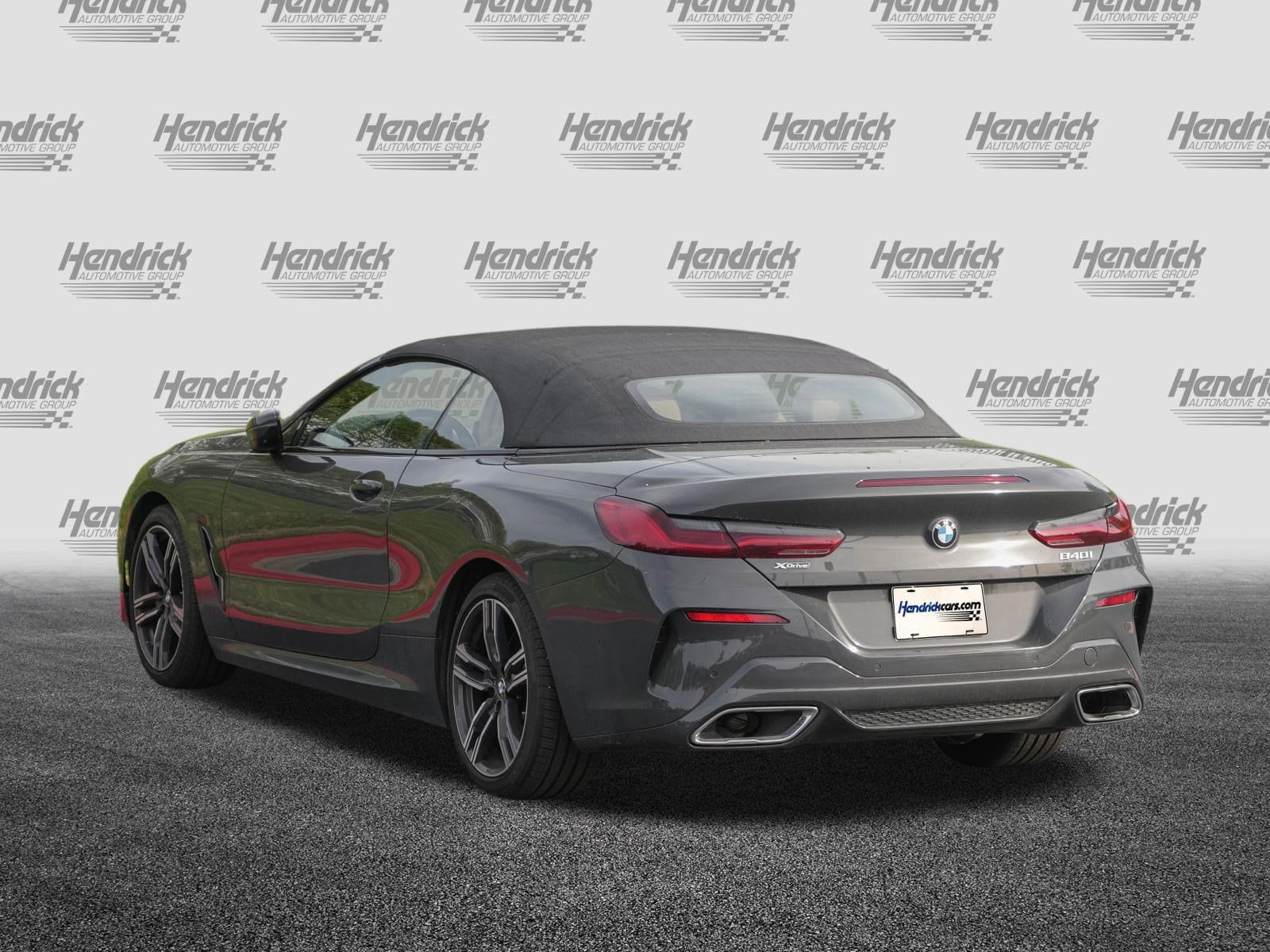 2023 BMW 8 Series 840i photo 3