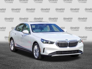 2025 BMW 5 Series 530i xDrive Sedan