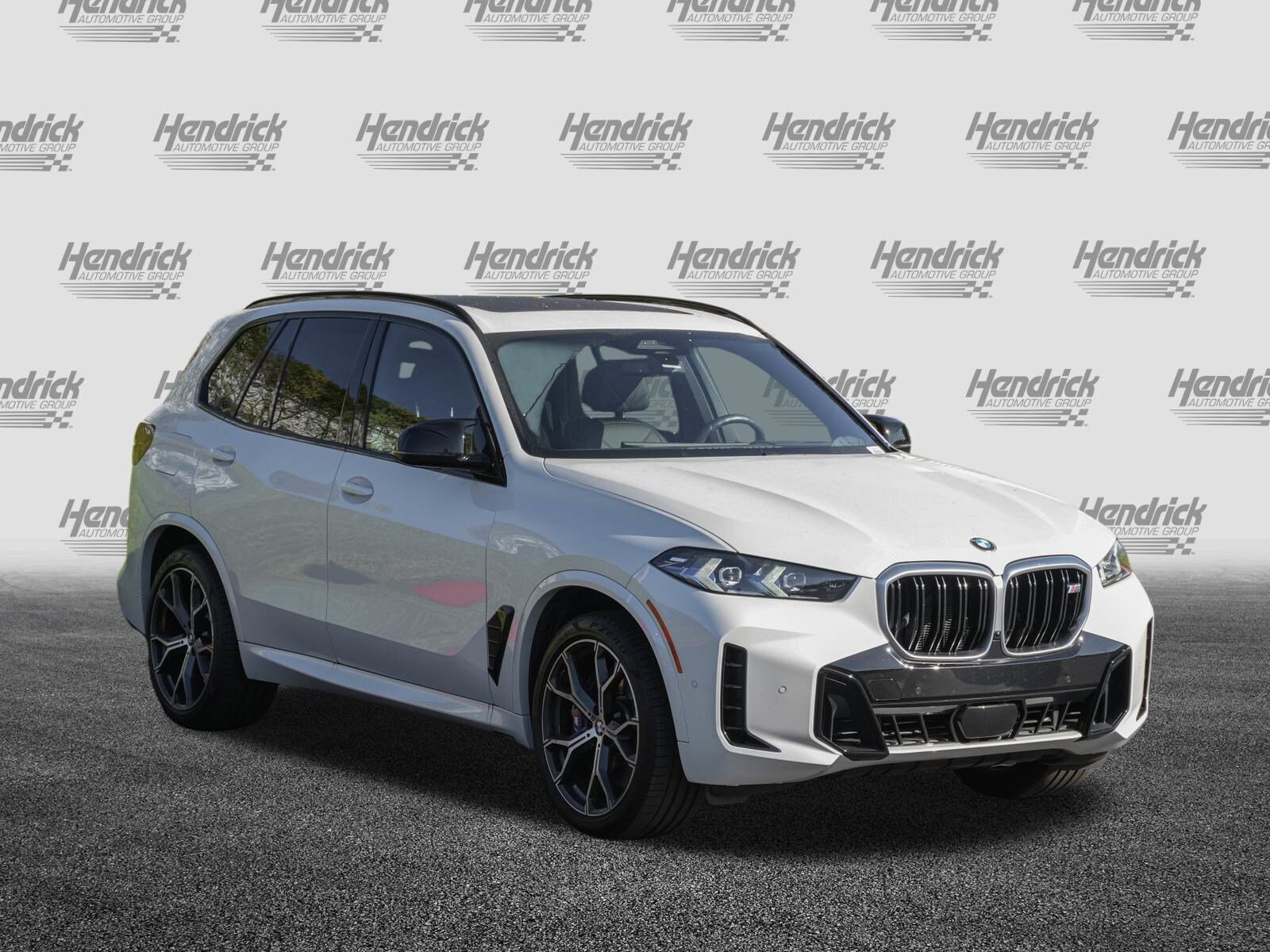 2025 Bmw X5 M60i photo 2