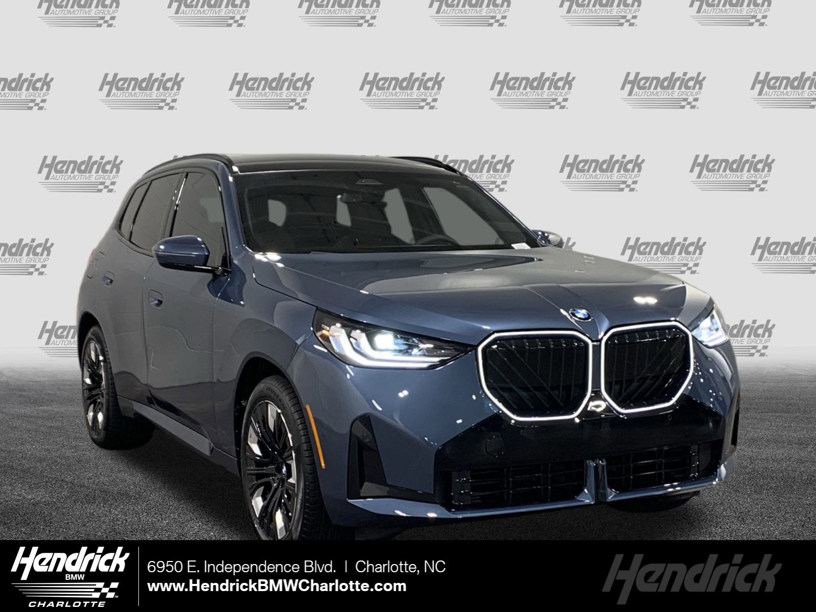 2026 BMW X3 30's photo