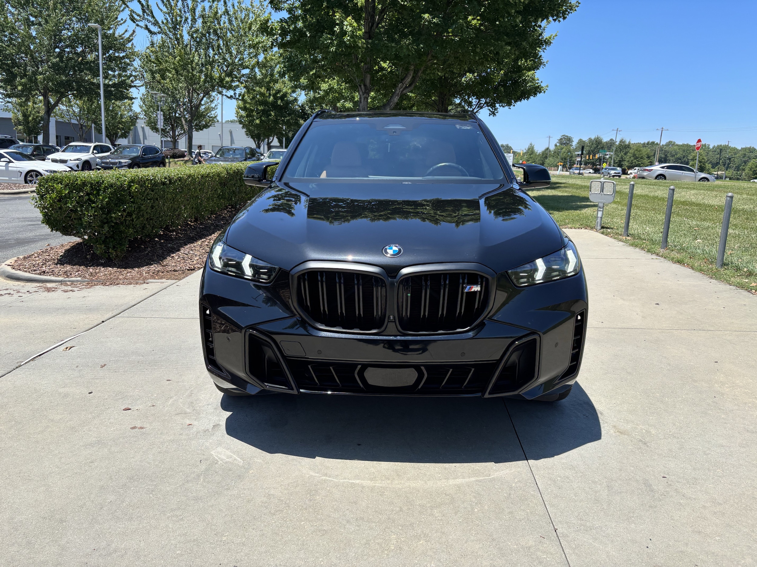 BMW X5 M60i