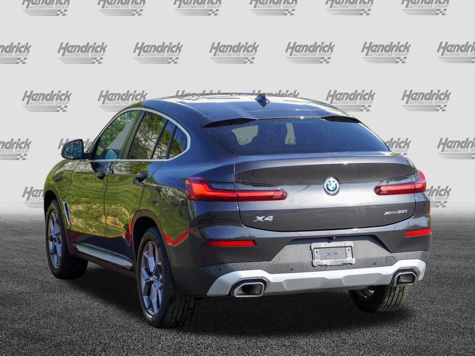 2025 BMW X4 xDrive30i photo 5