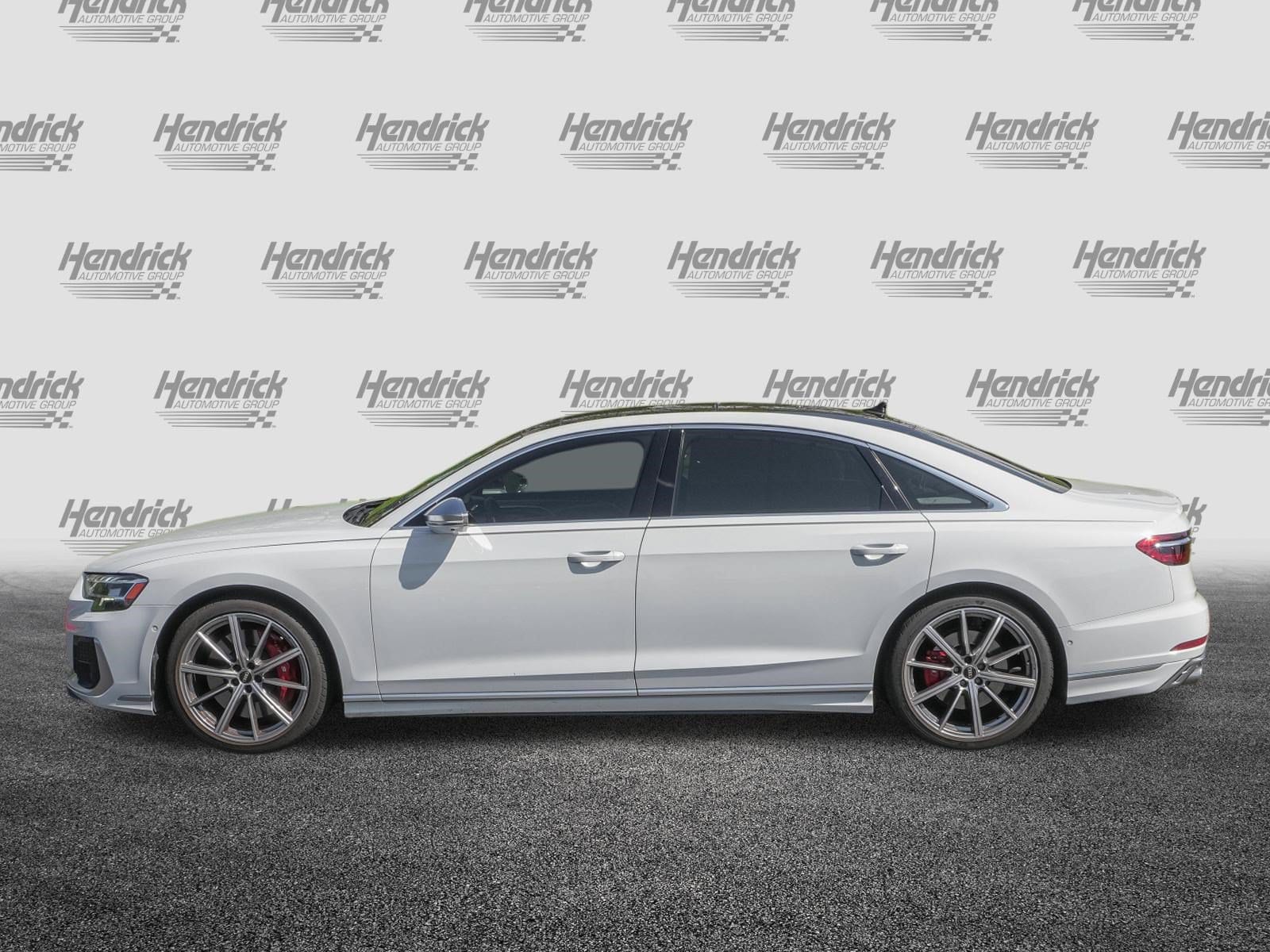 Audi S8