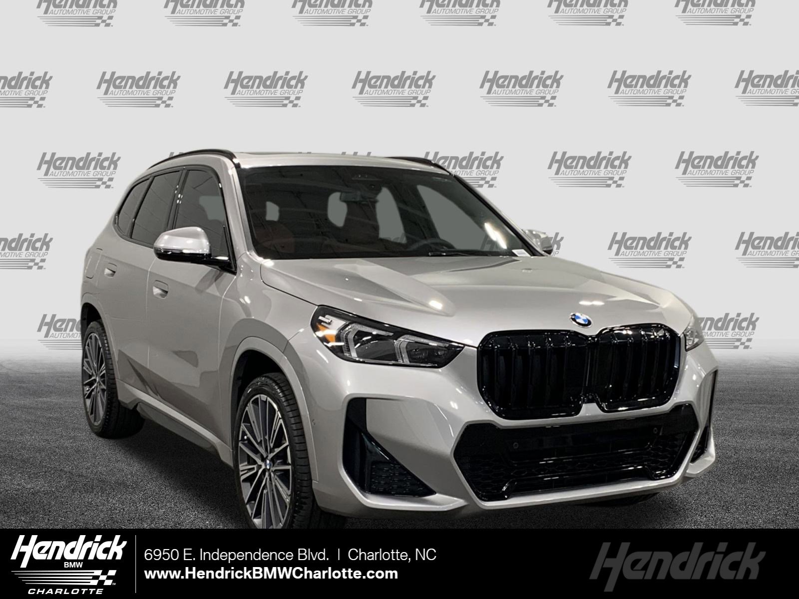 2026 BMW X1 28i's photo