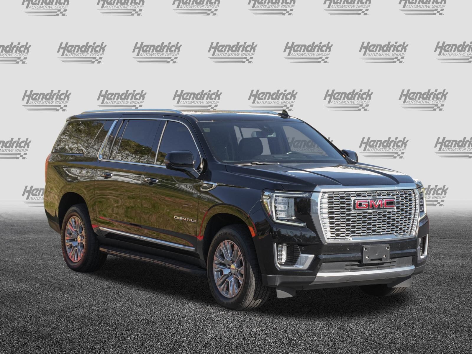 2022 Gmc Yukon XL Denali photo 2