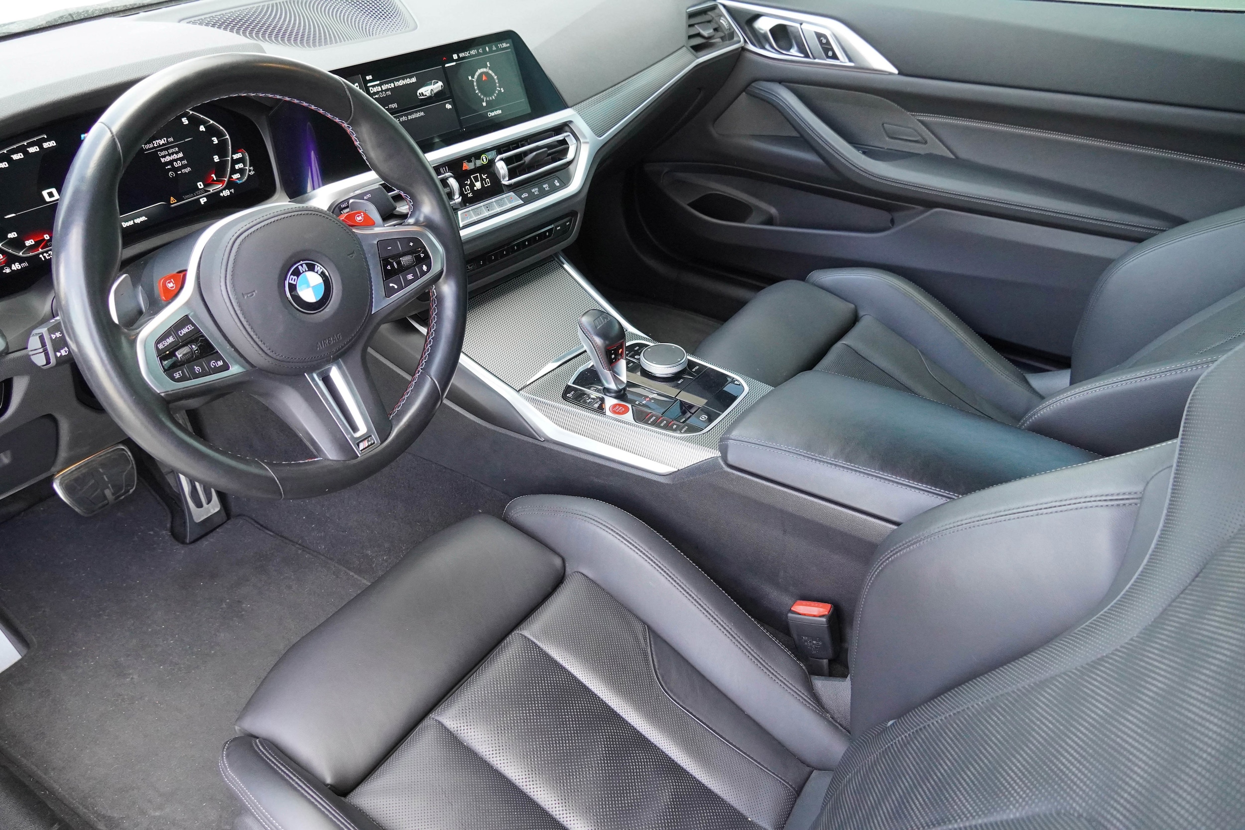 2023 BMW M4 Competition xDrive photo 3