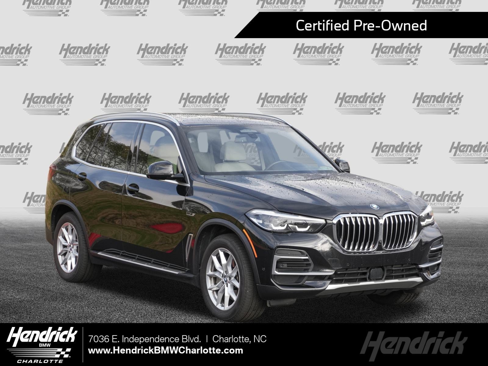 2022 BMW X5 45e's photo