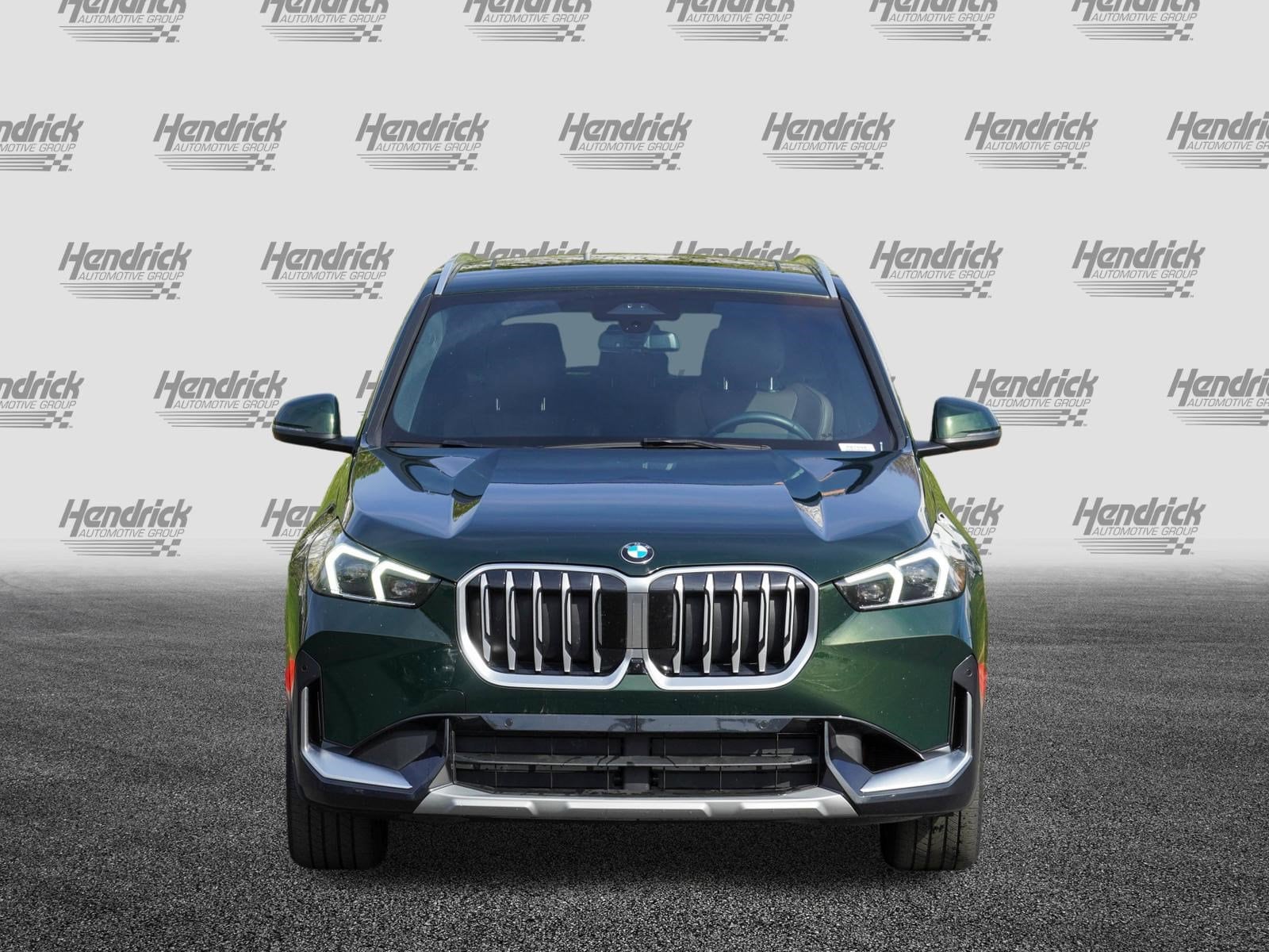 2025 BMW X1 xDrive28i photo 2