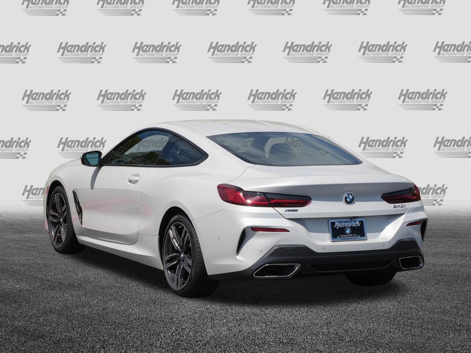 2023 BMW 8 Series 840i photo 6