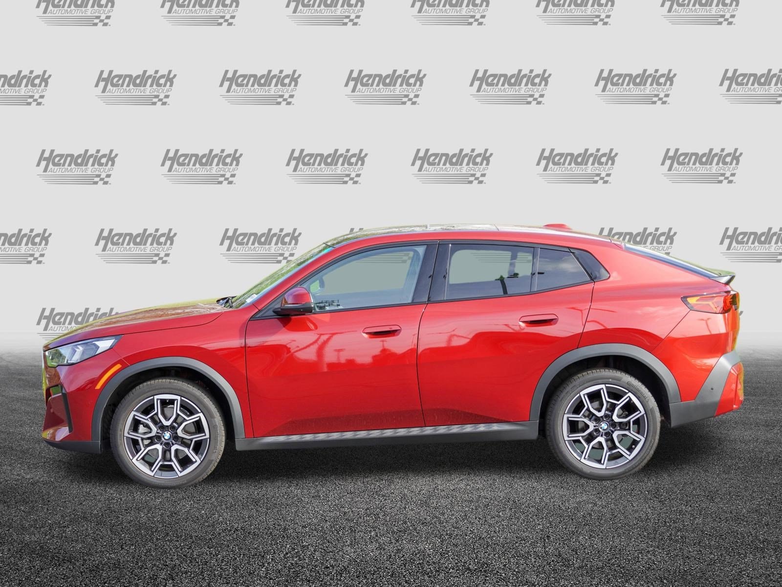 2025 BMW X2 XDrive28i