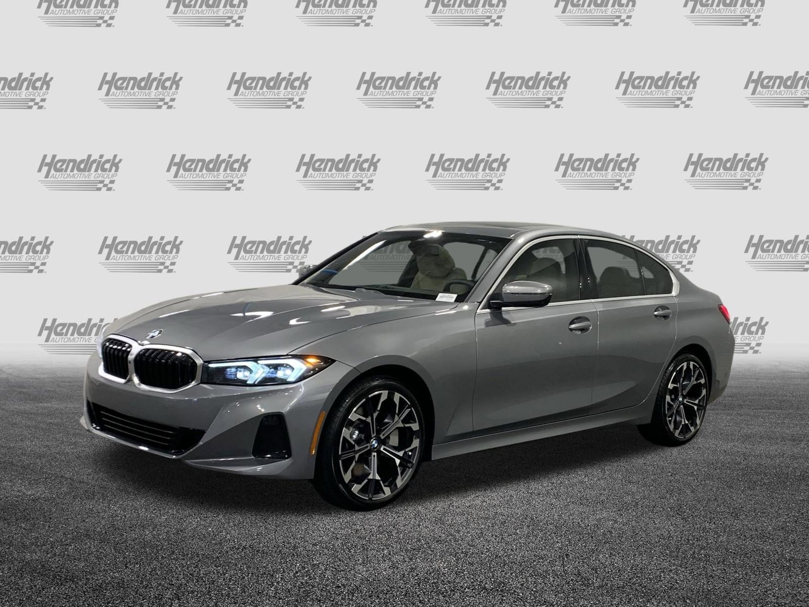 2025 BMW 3 Series 330i photo 5