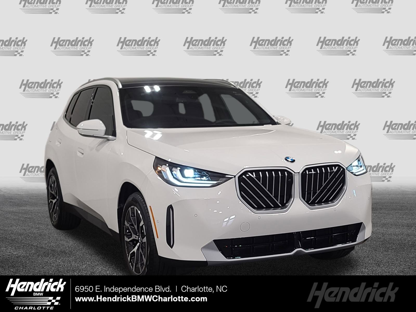 2026 BMW X3 30's photo