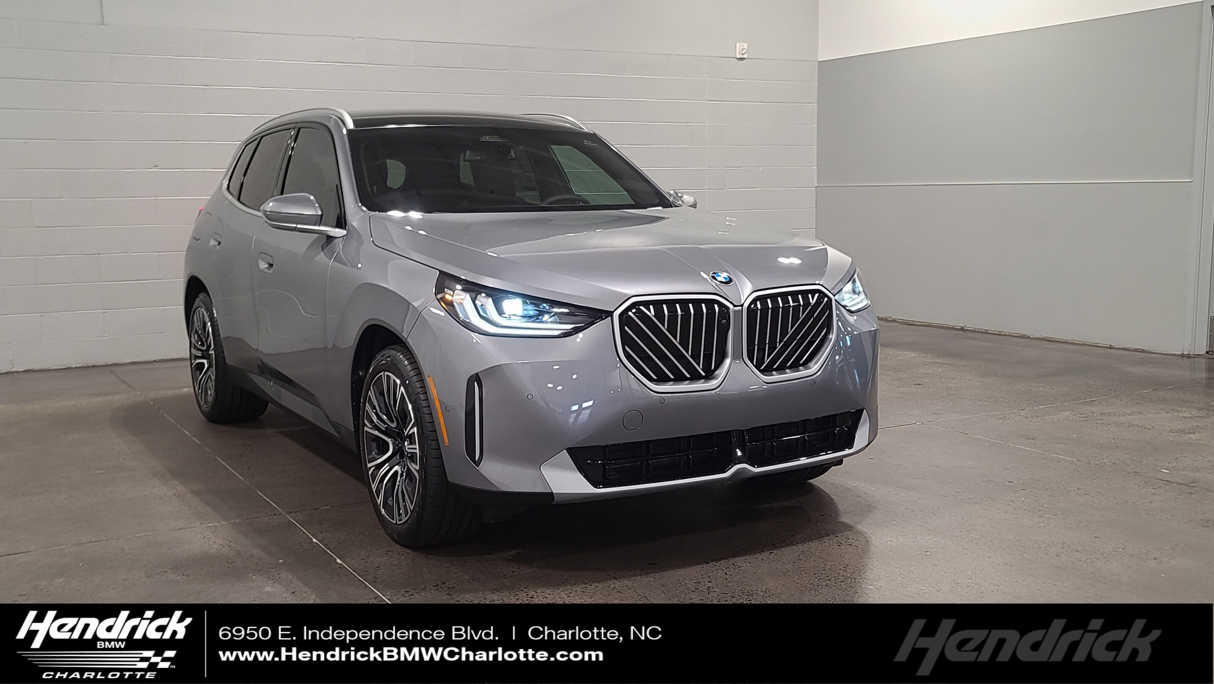 2026 BMW X3 30's photo