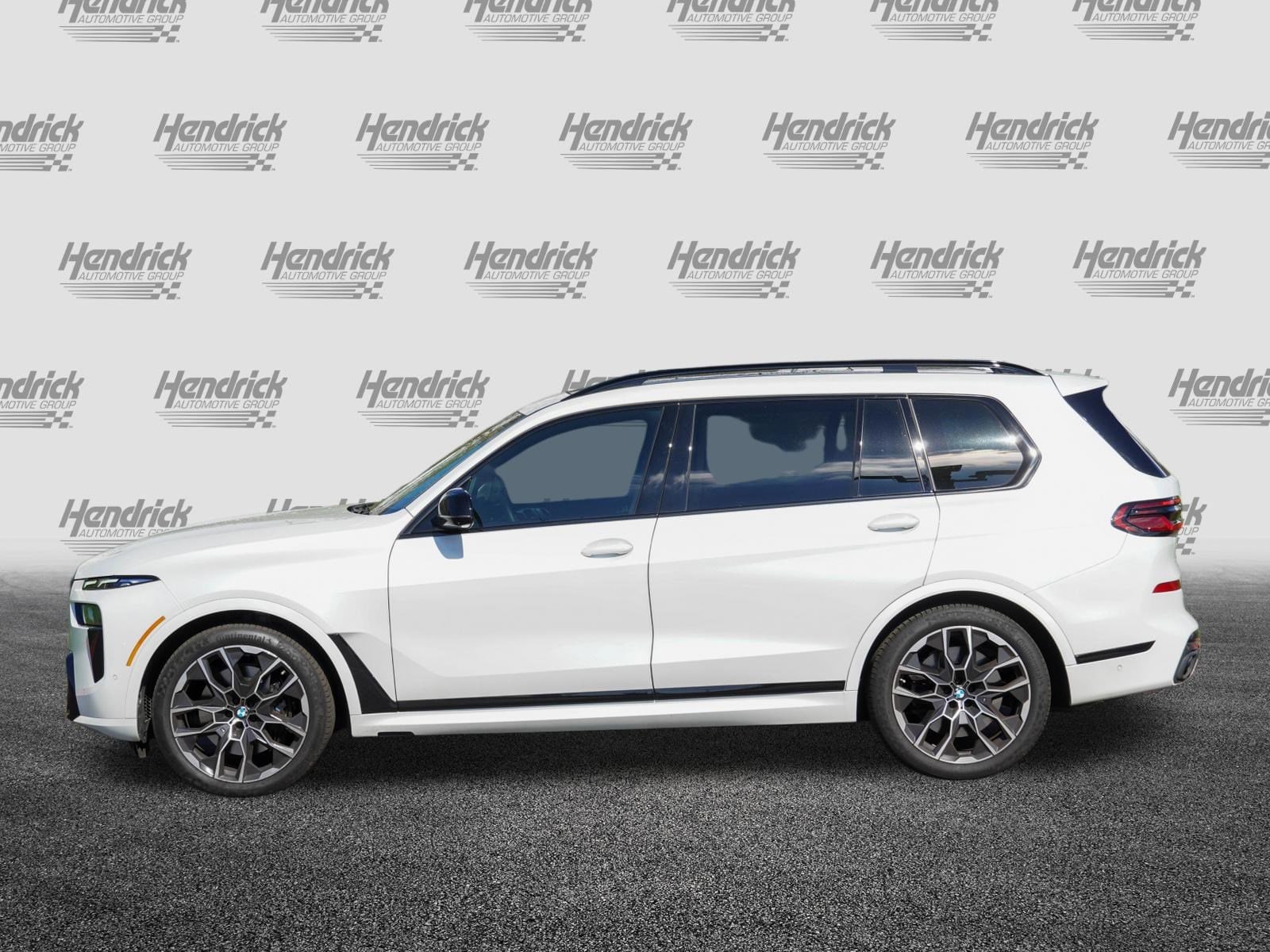 2024 BMW X7 M60i photo 5