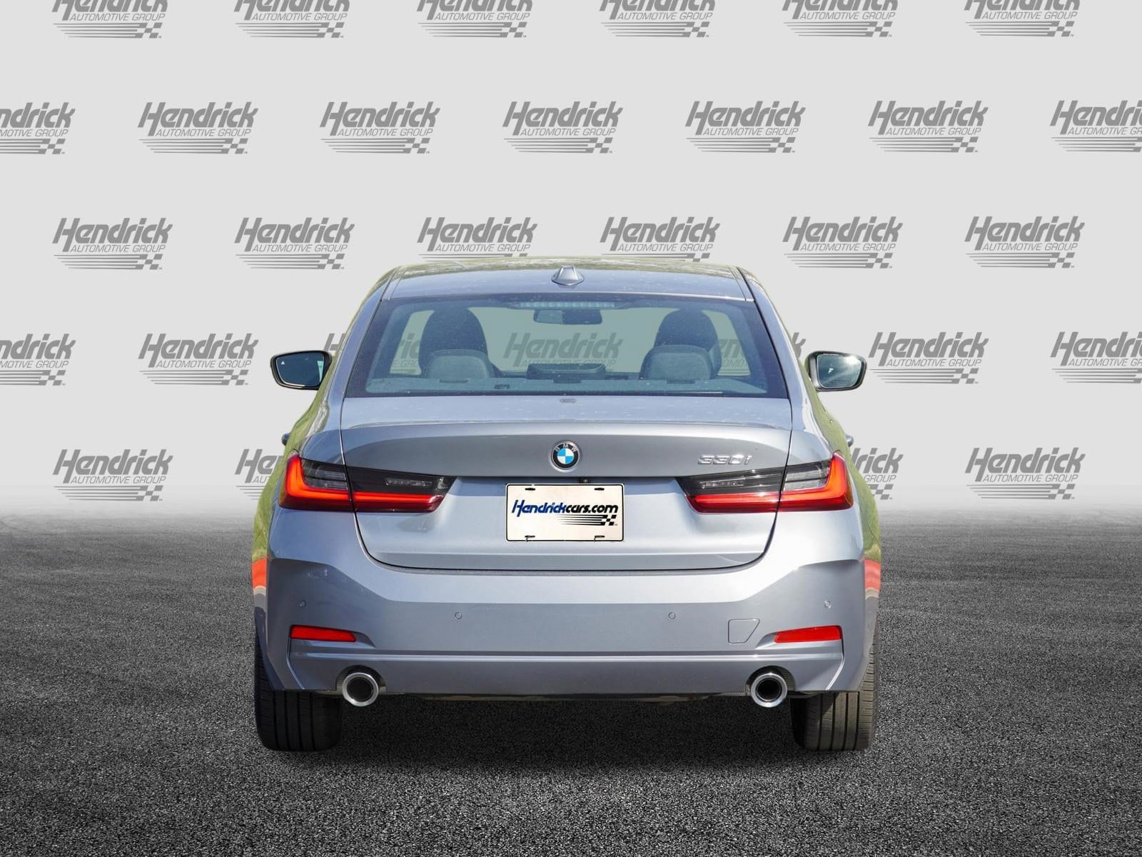 2025 BMW 3 Series 330i photo 6