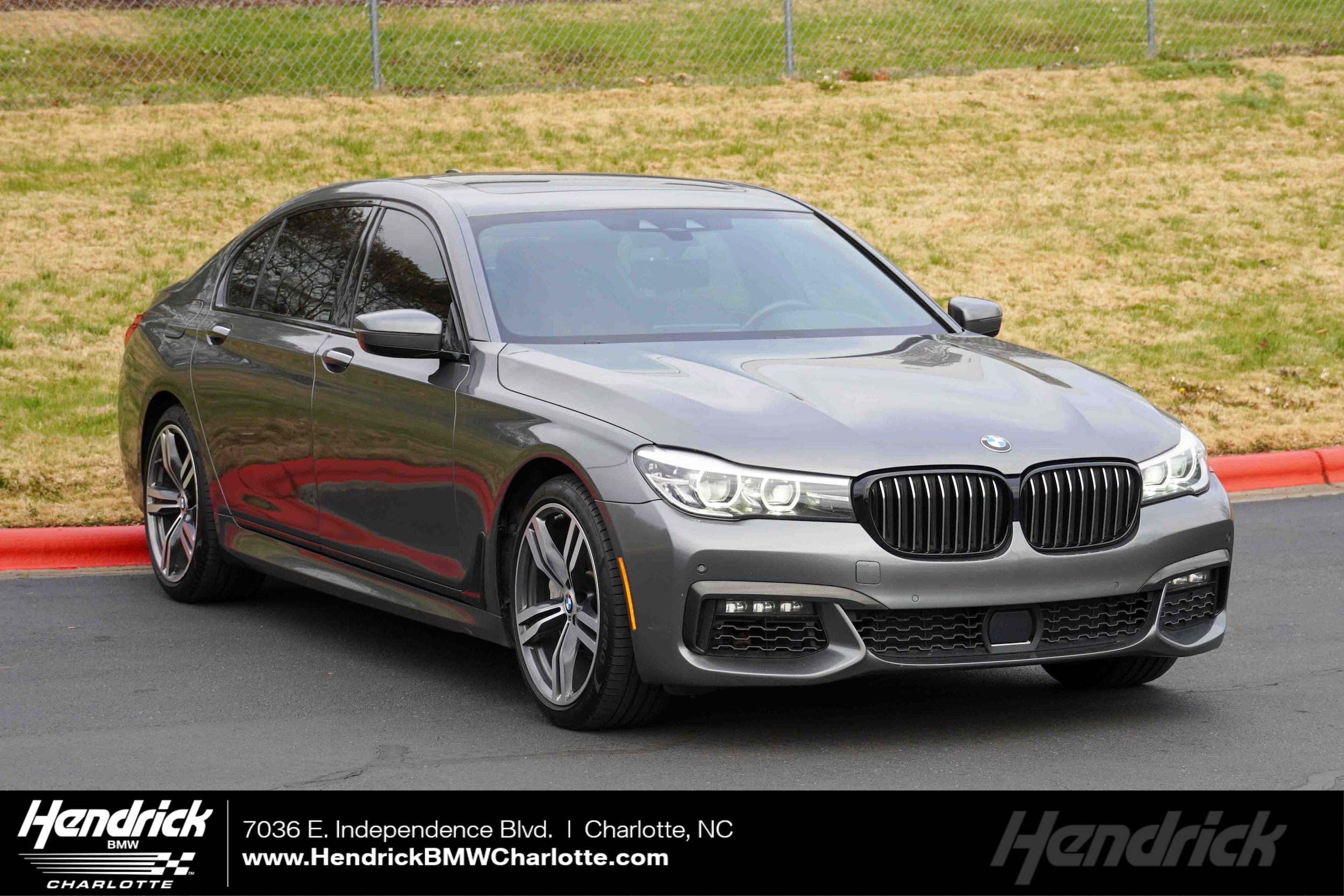 2019 BMW 7 Series 740i's photo