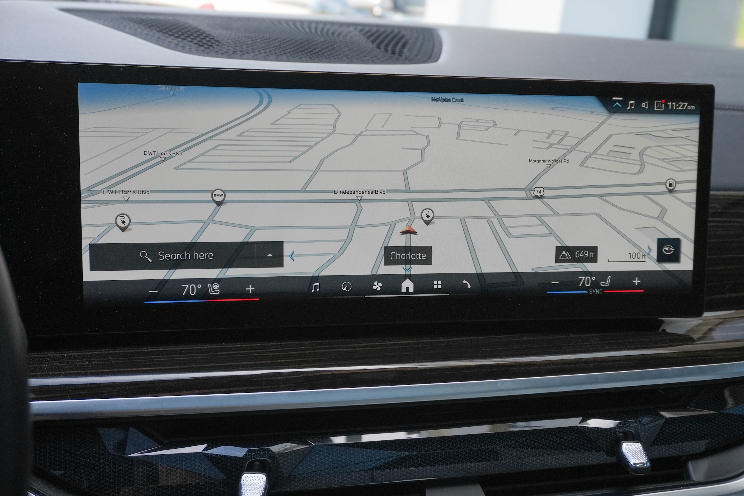 2024 BMW X5 xDrive50e photo 3