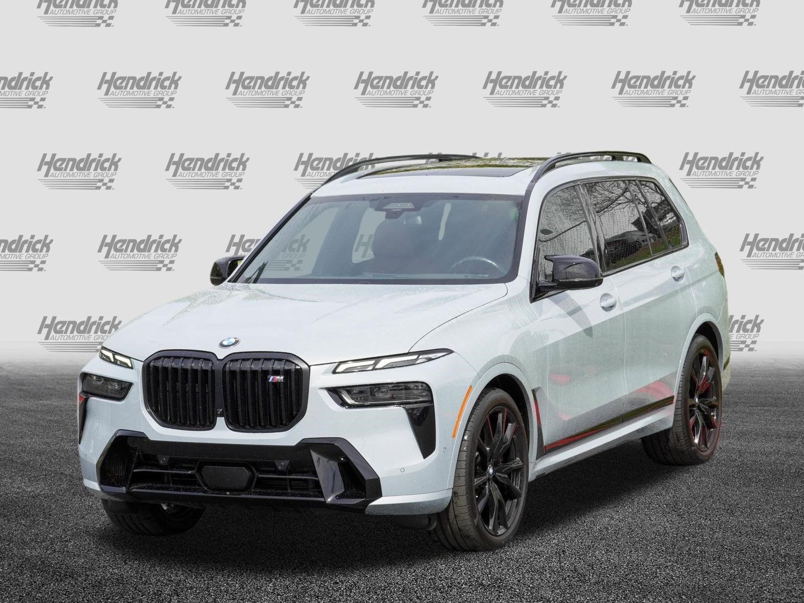 2024 BMW X7 M60i photo 4